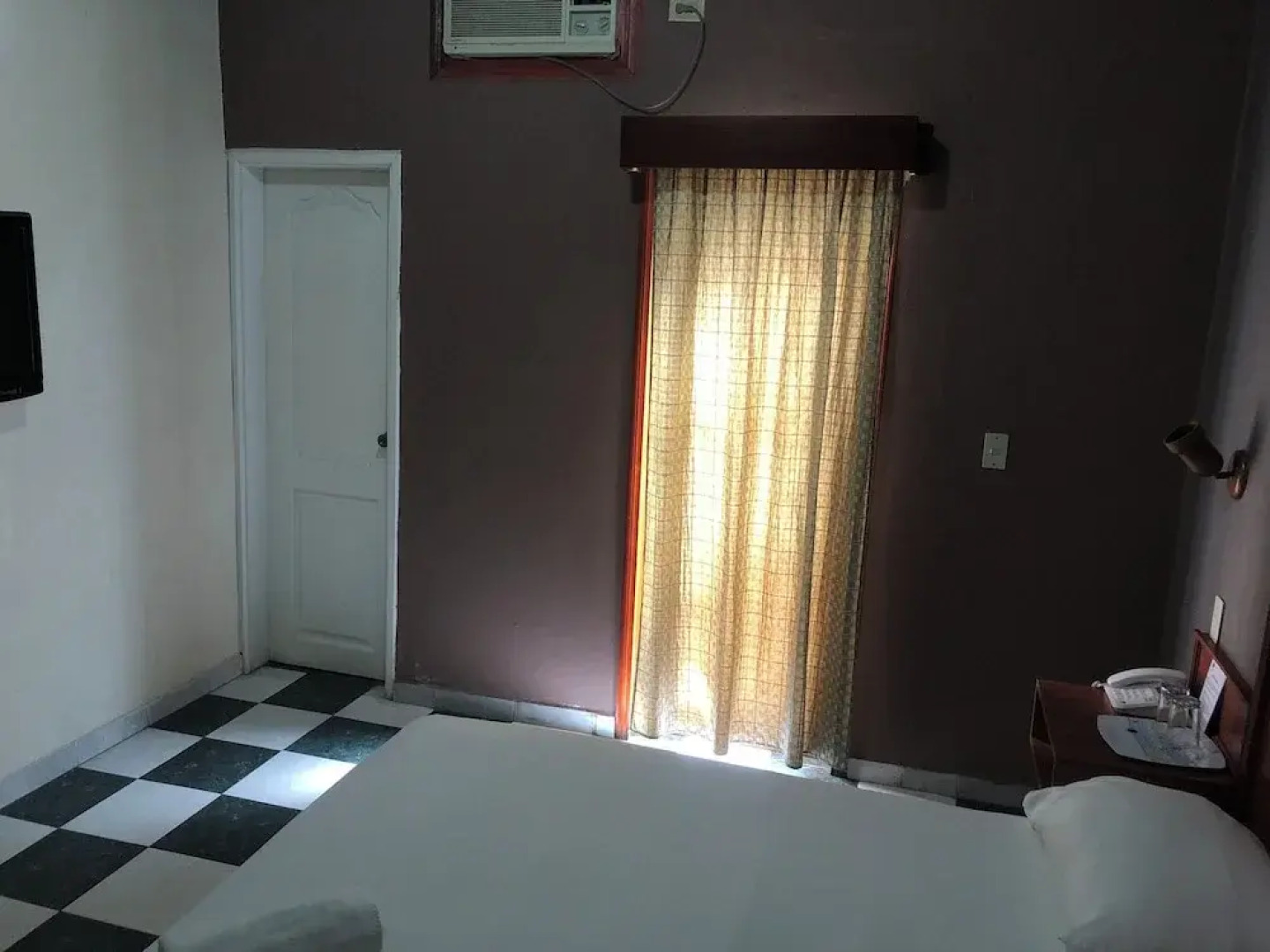 River-View Apart-Hotel