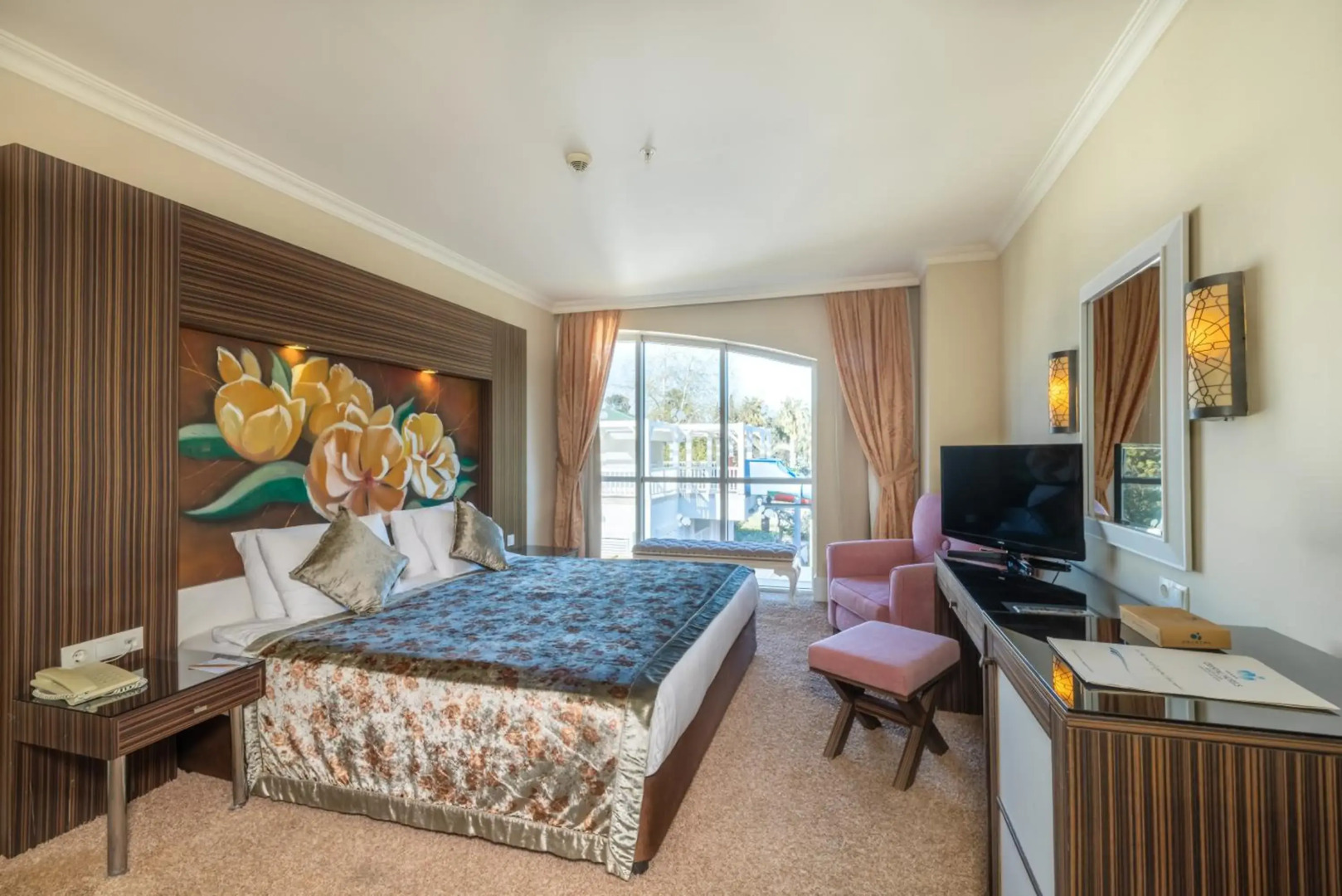 Crystal De Luxe Comfort Collection