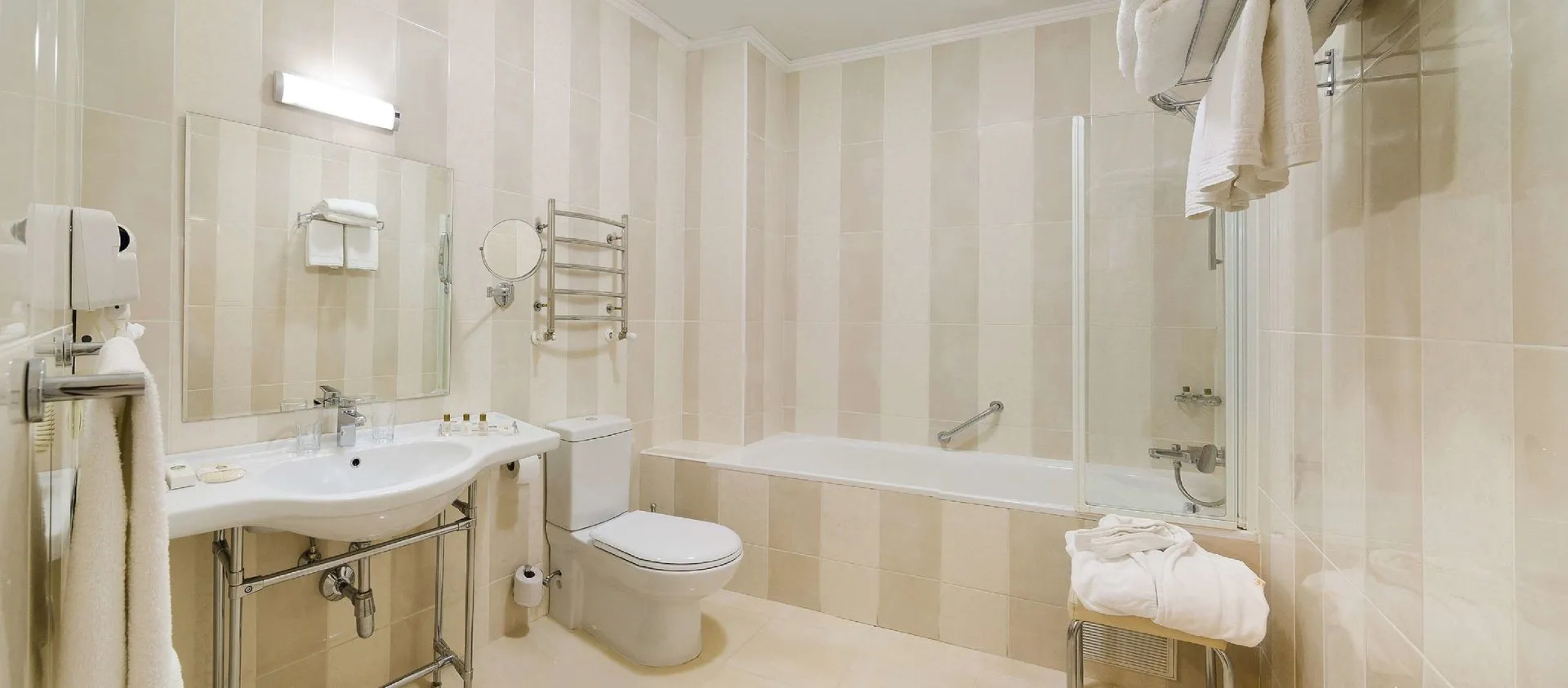 Best Western Plus Flowers Hotel