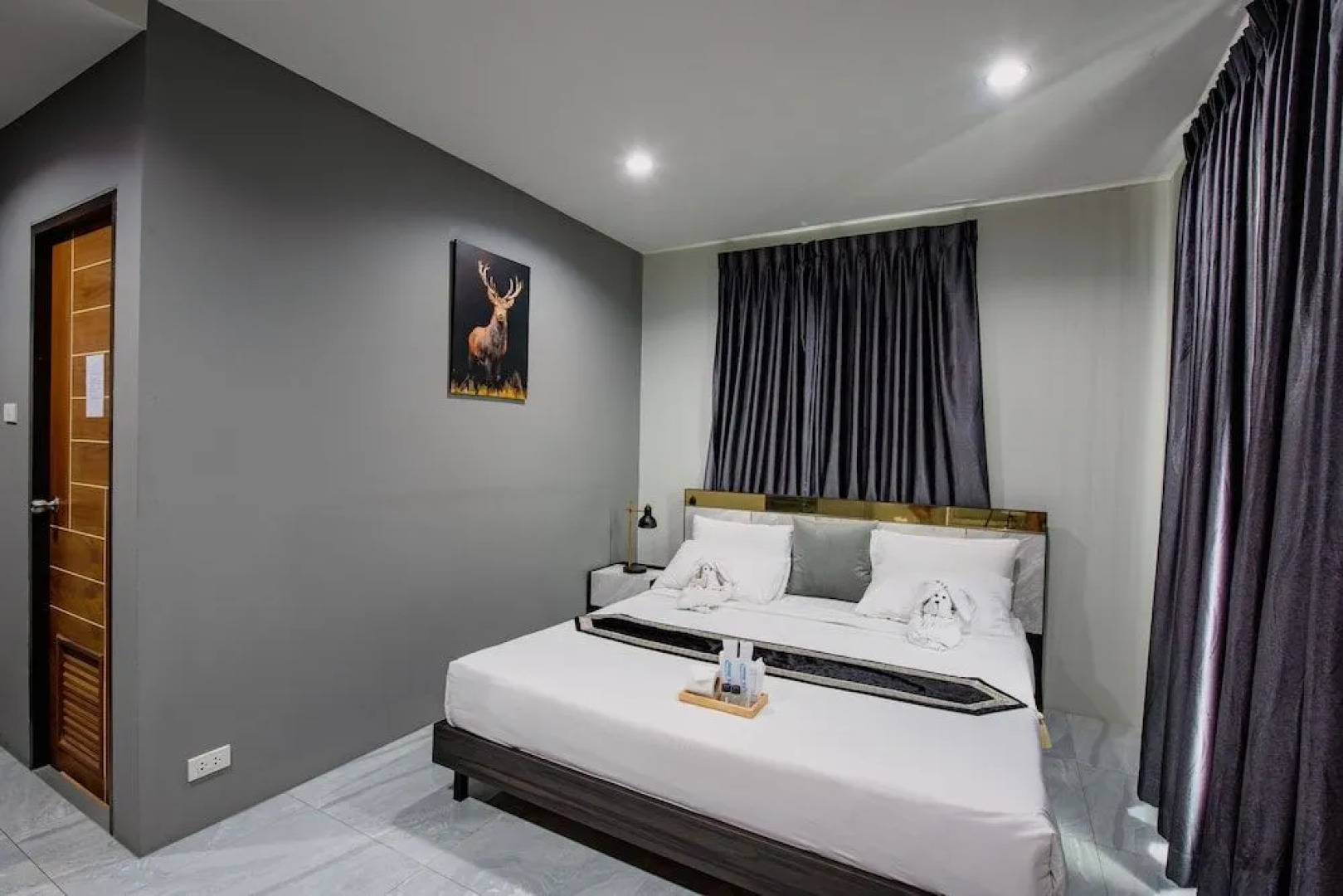 The Living Hotel SamutPrakan