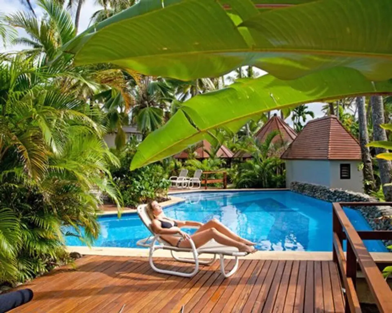 The Holiday Club At Fiji Palms