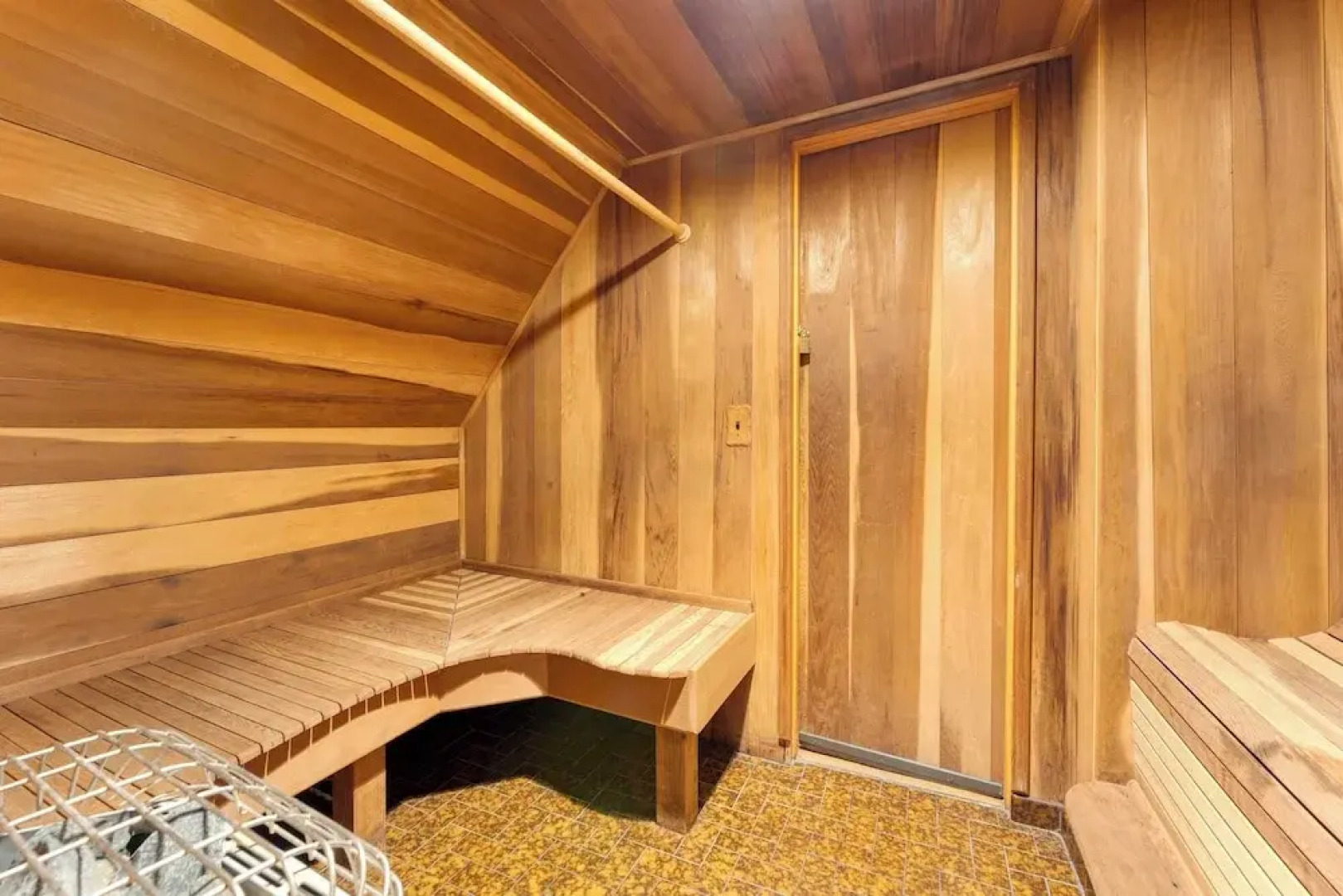 Riversong Lodge by Avantstay Sauna + Hot Tub On The Truckee River