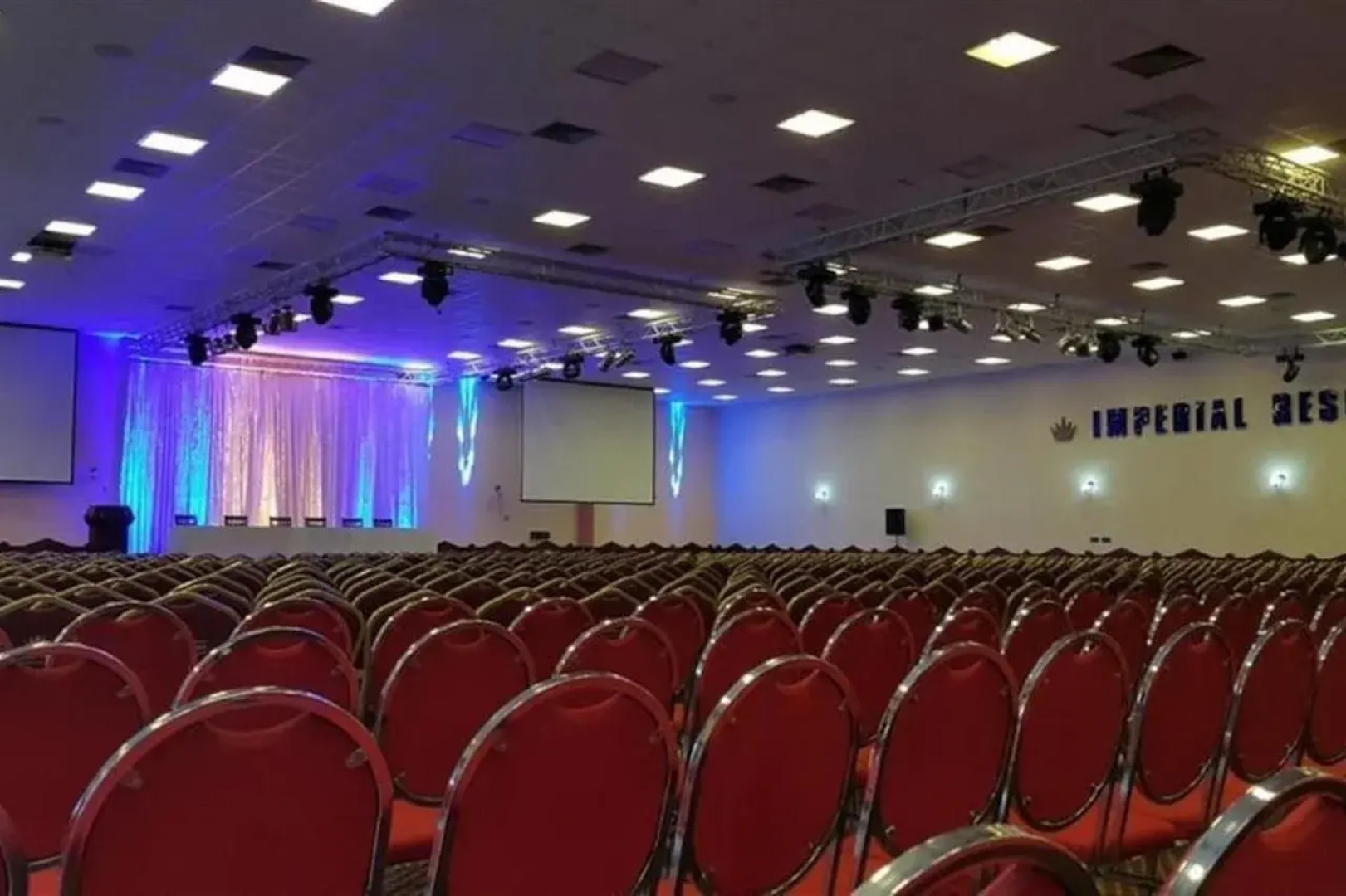 Курортный отель Imperial Resort Beach Hotel