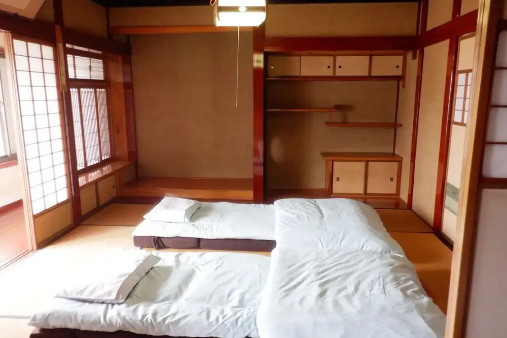 Traditional vacation house in Noto