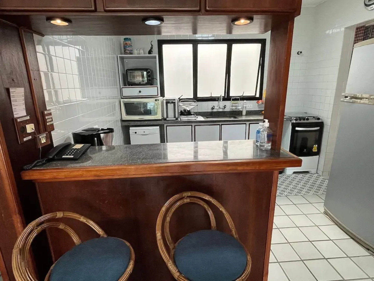 Riviera: M4 Giardino 44A, frente Praia, 4Dorms, 3Banh, 2Gar, Varanda Gourmet com Churrasqueira