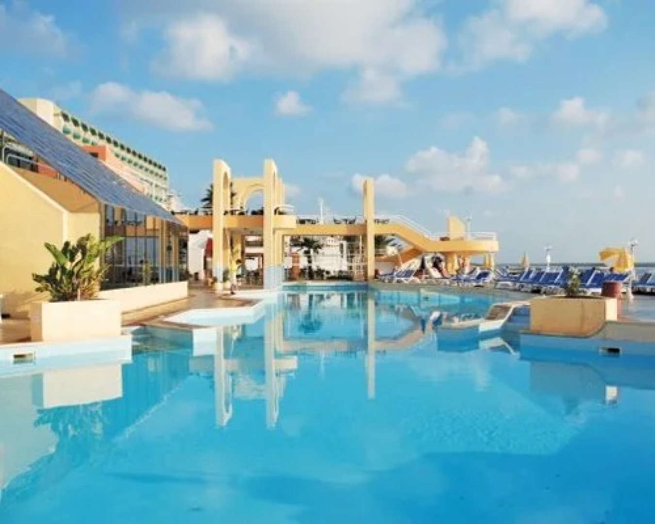 Suncrest Beach Vacation Club