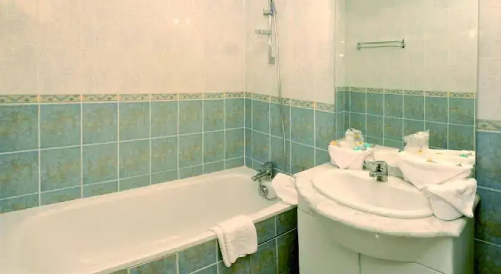 Enzo Trappes by Kyriad Direct