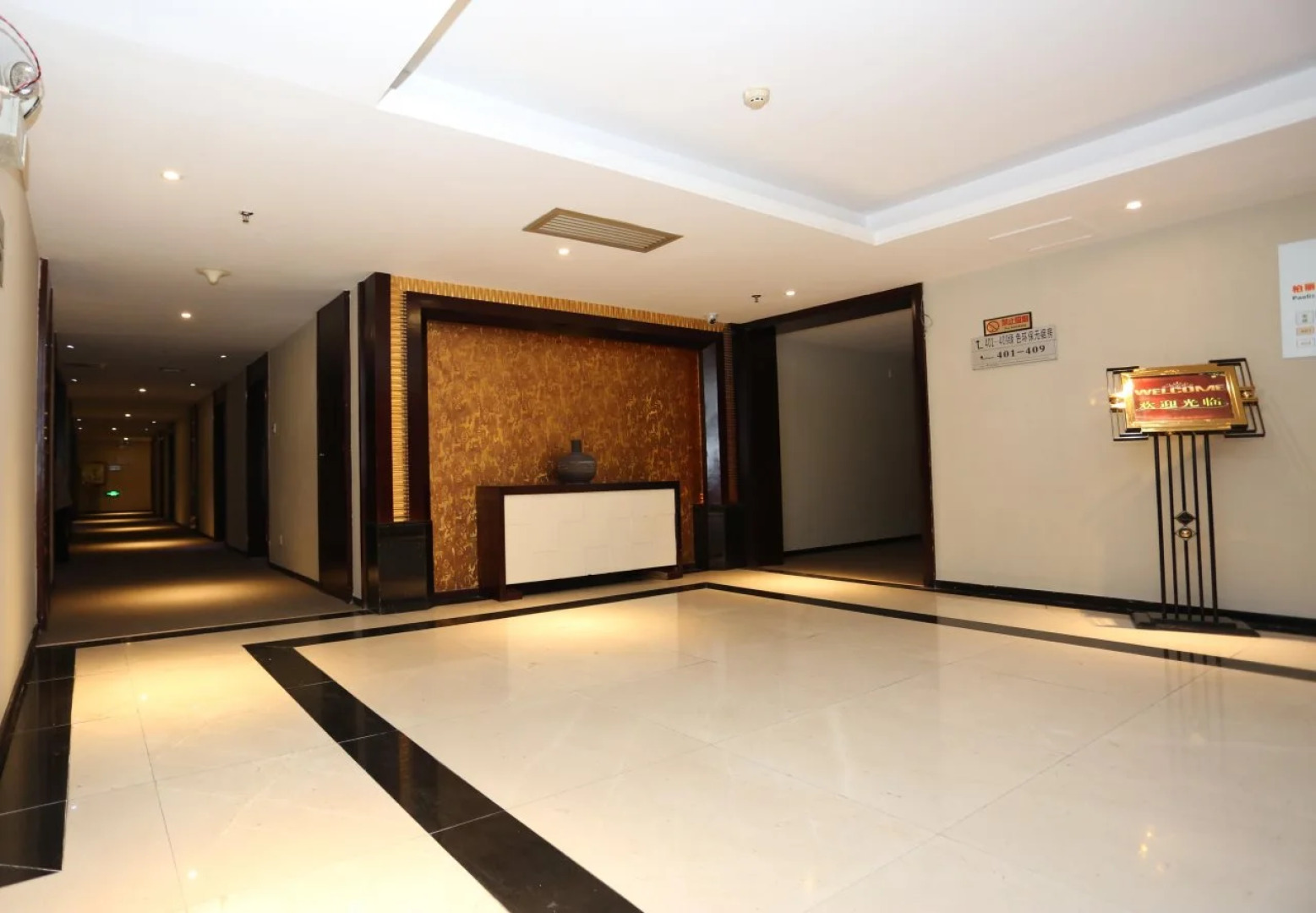 Guilin Parliz Commercial Hotel