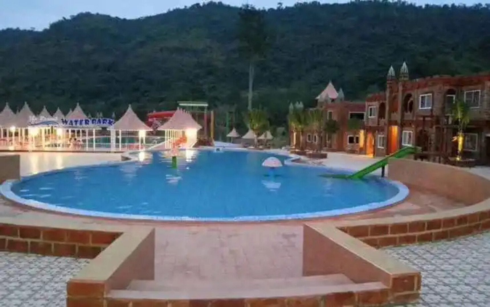 The Resort at Suanphueng