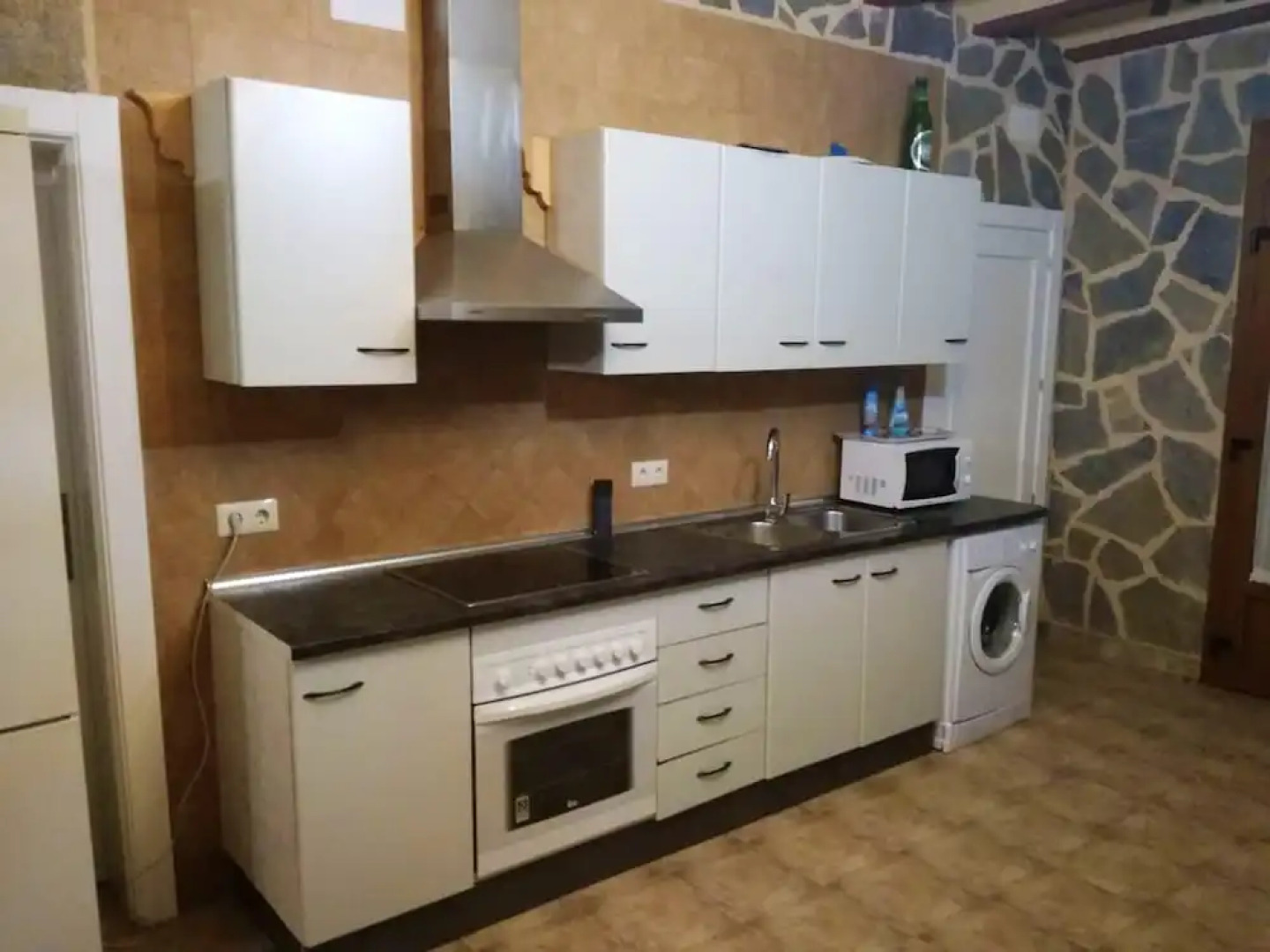 Apartment With 4 Bedrooms in Villarrobledo, With Shared Pool, Furnished Terrace and Wifi