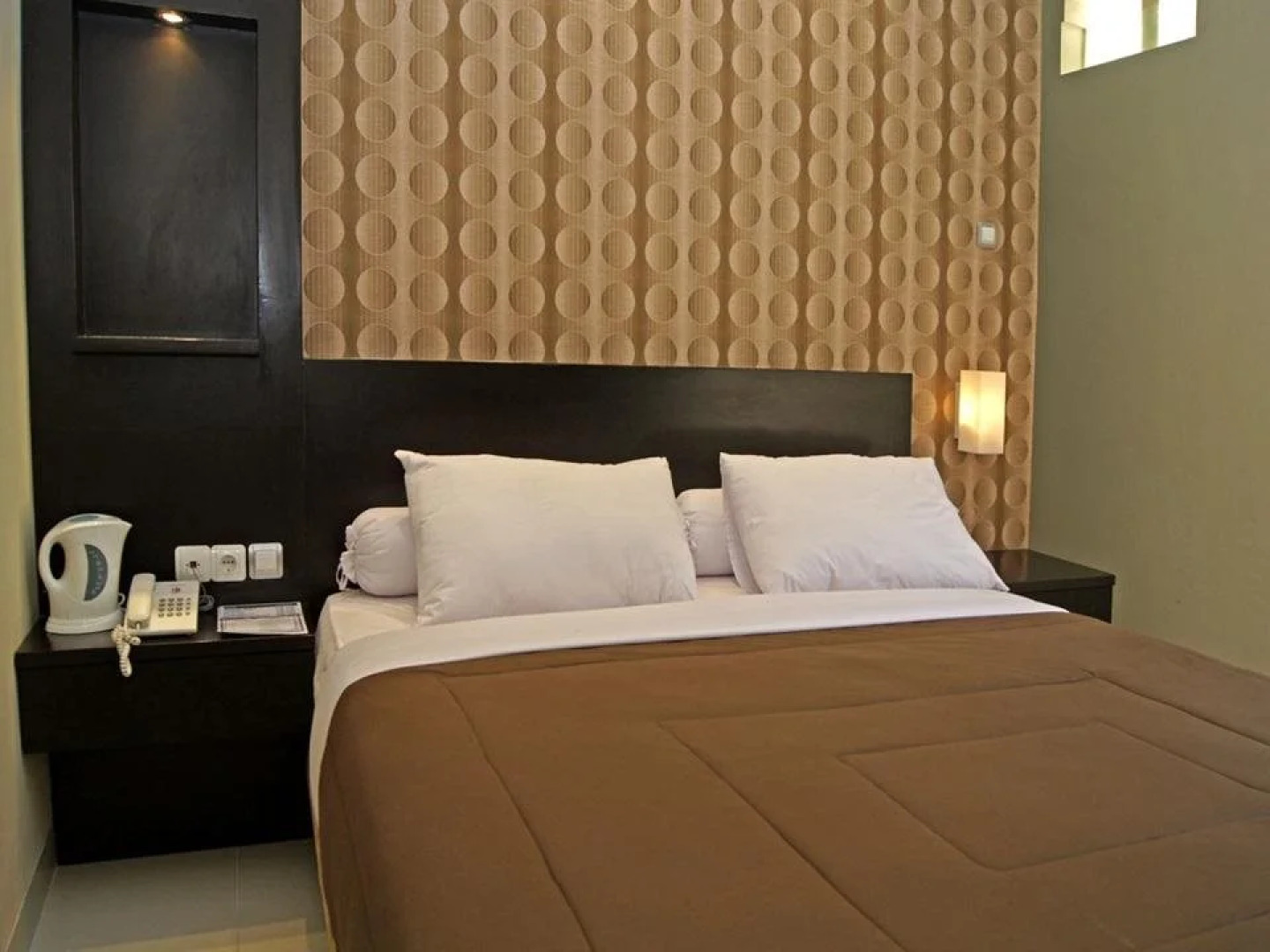 The Winner Premier Hotel