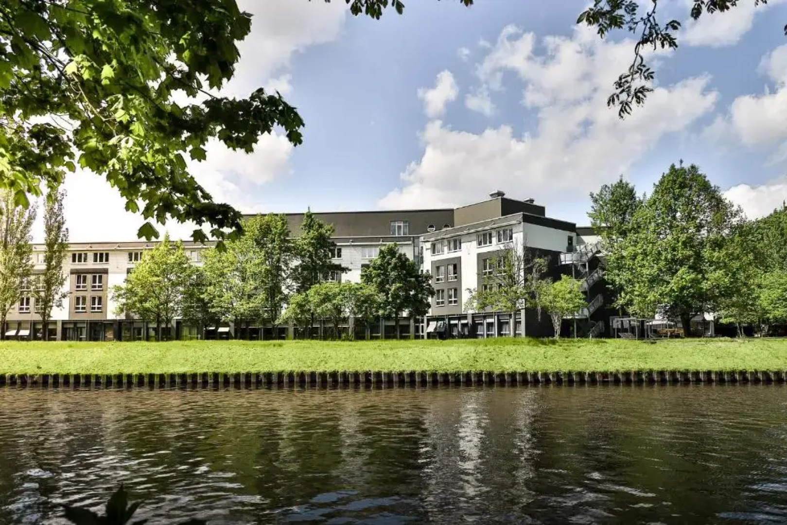 Courtyard by Marriott Berlin Teltow