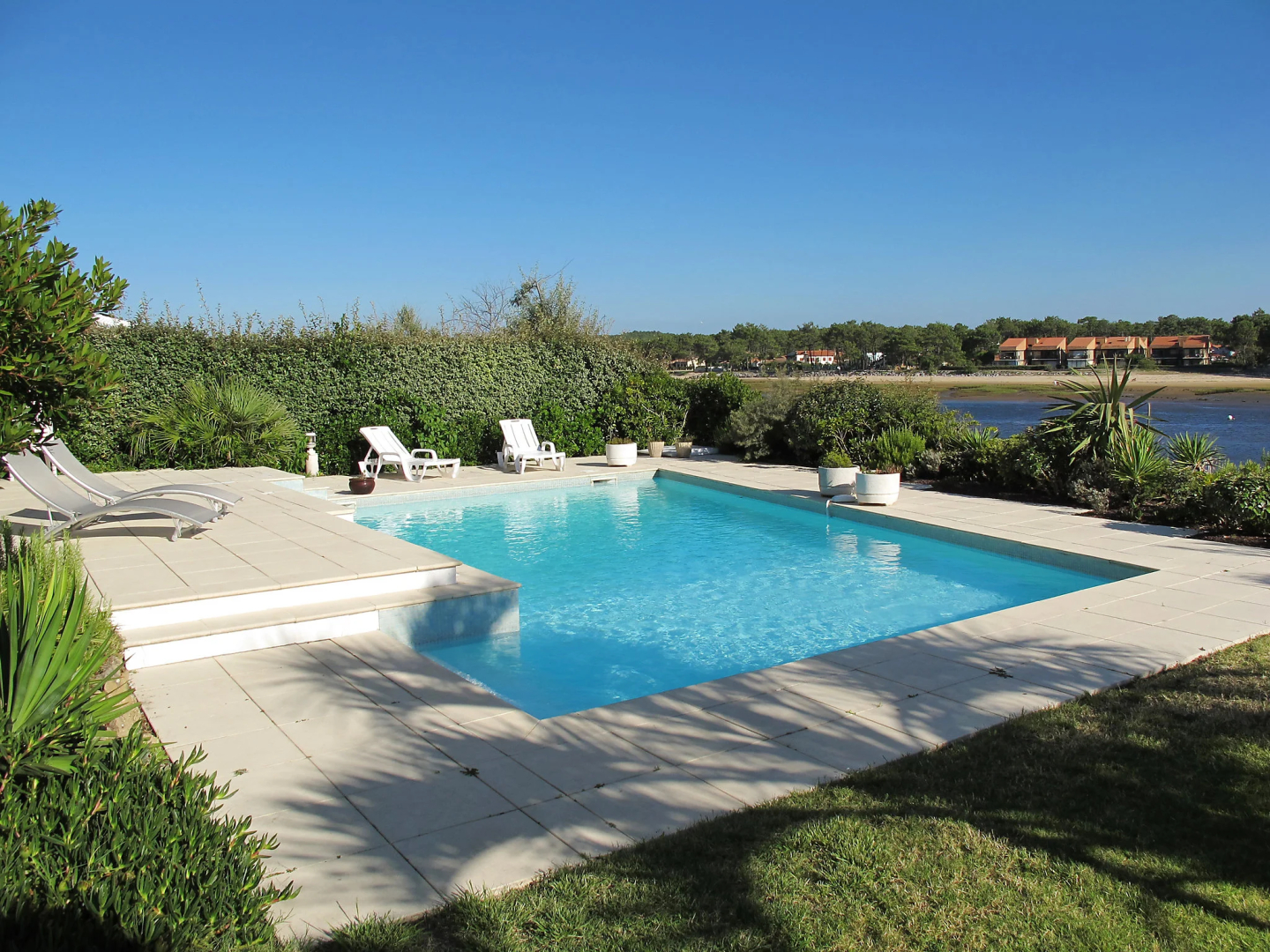 Holiday Home Les Pinasses