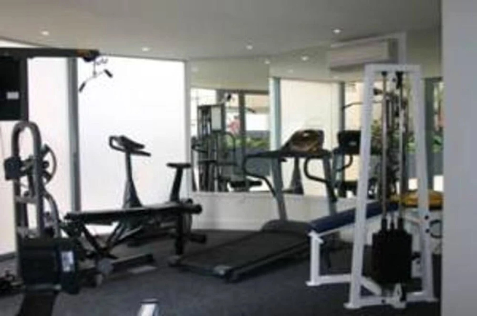 Cote D'Azur, Unit 40/61 Donald Street