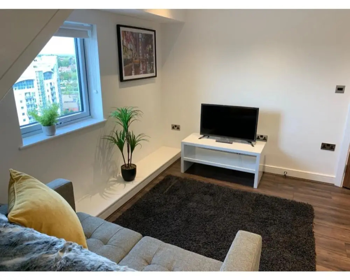 Stylish City Living by Ondemand Property