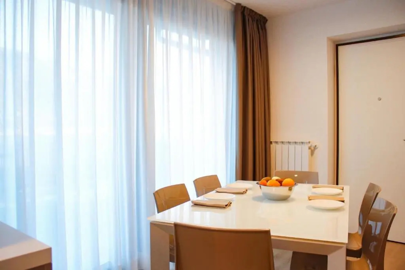 Dascio Emotion Ferienwohnung mit Terrasse am See