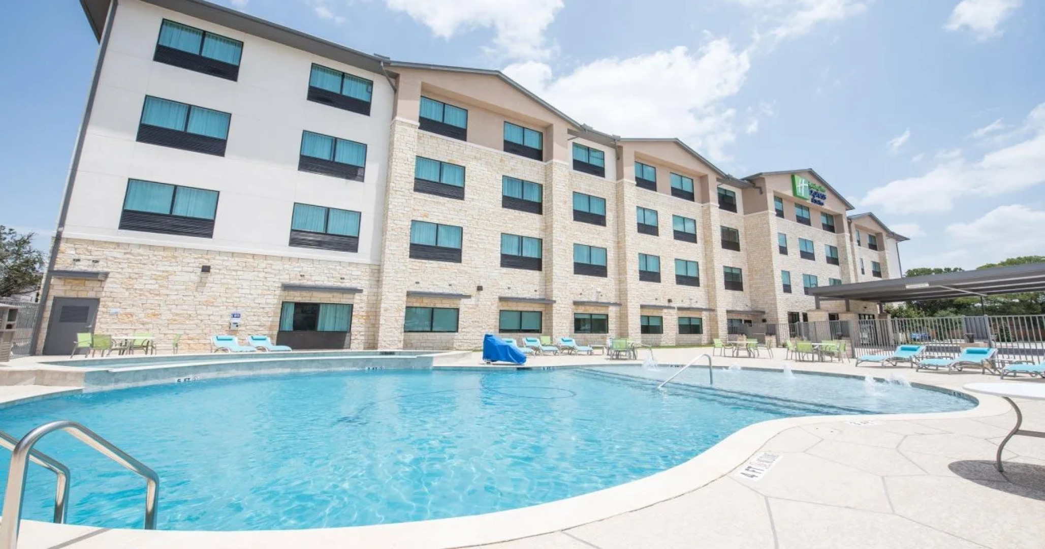 Holiday Inn Express & Suites-Dripping Springs - Austin Area by IHG