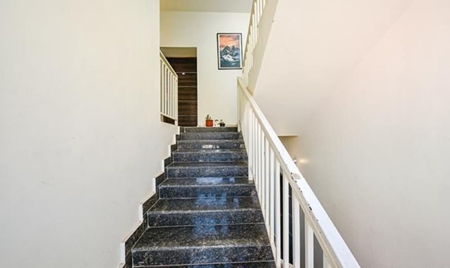 Fabhotel The Micky House