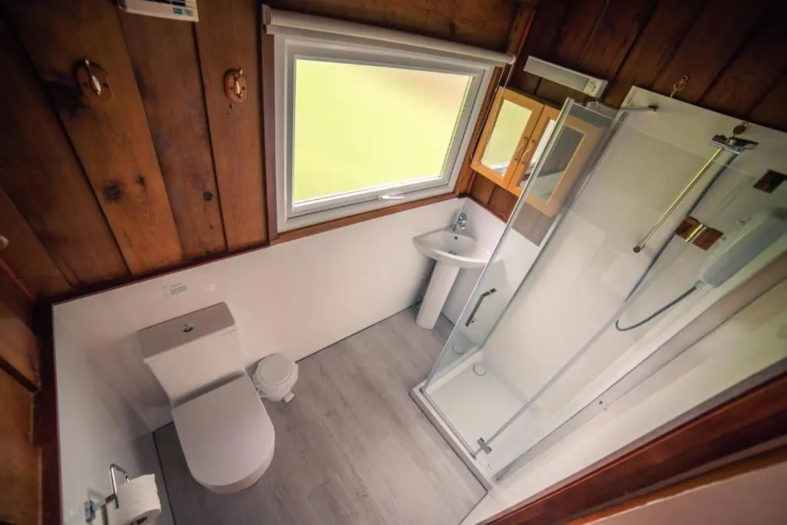 Timber Hill Self Catering Cedar Lodges