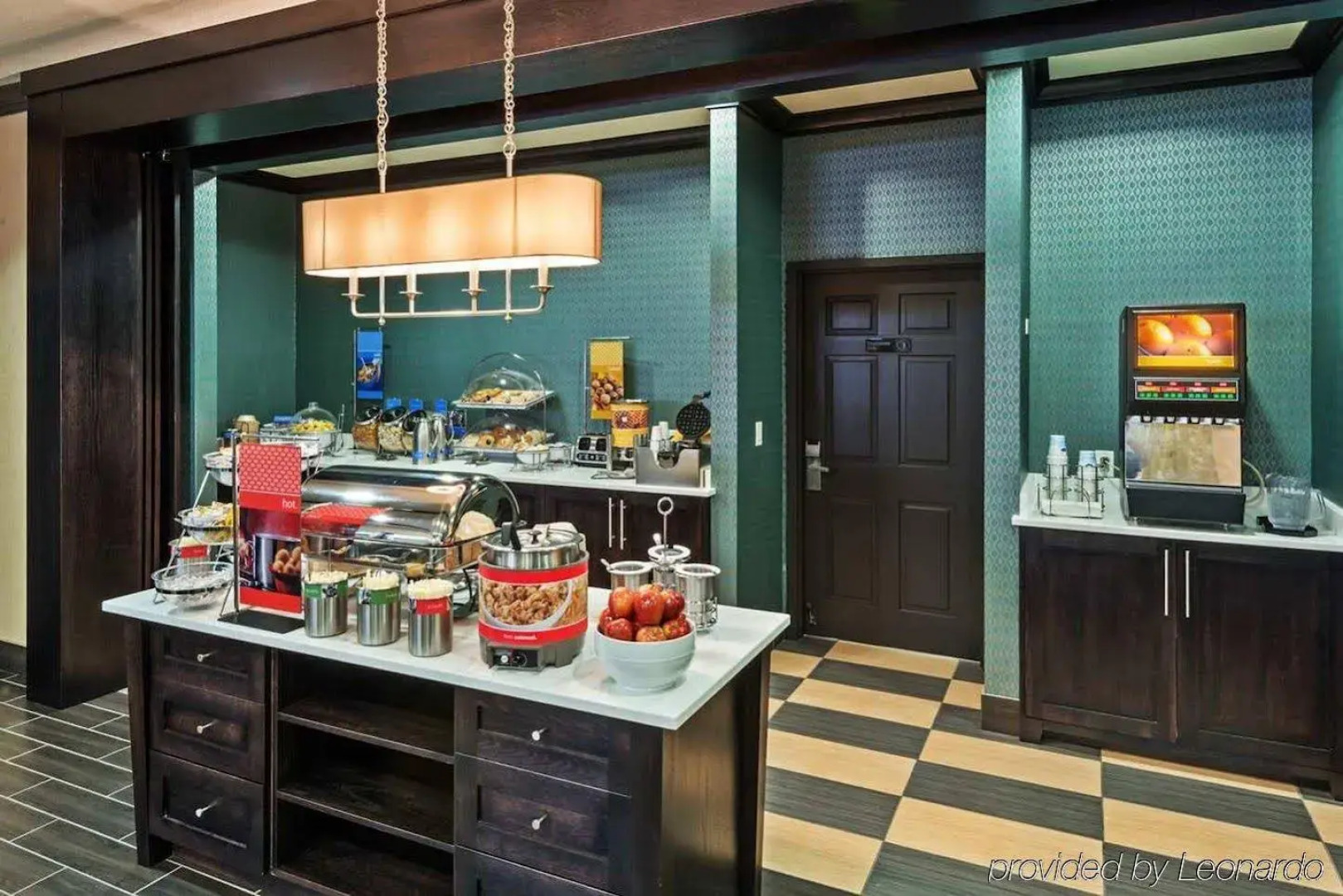 Comfort Inn & Suites Logan Near University