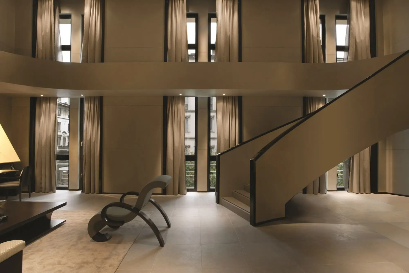 Отель Armani Hotel Milano