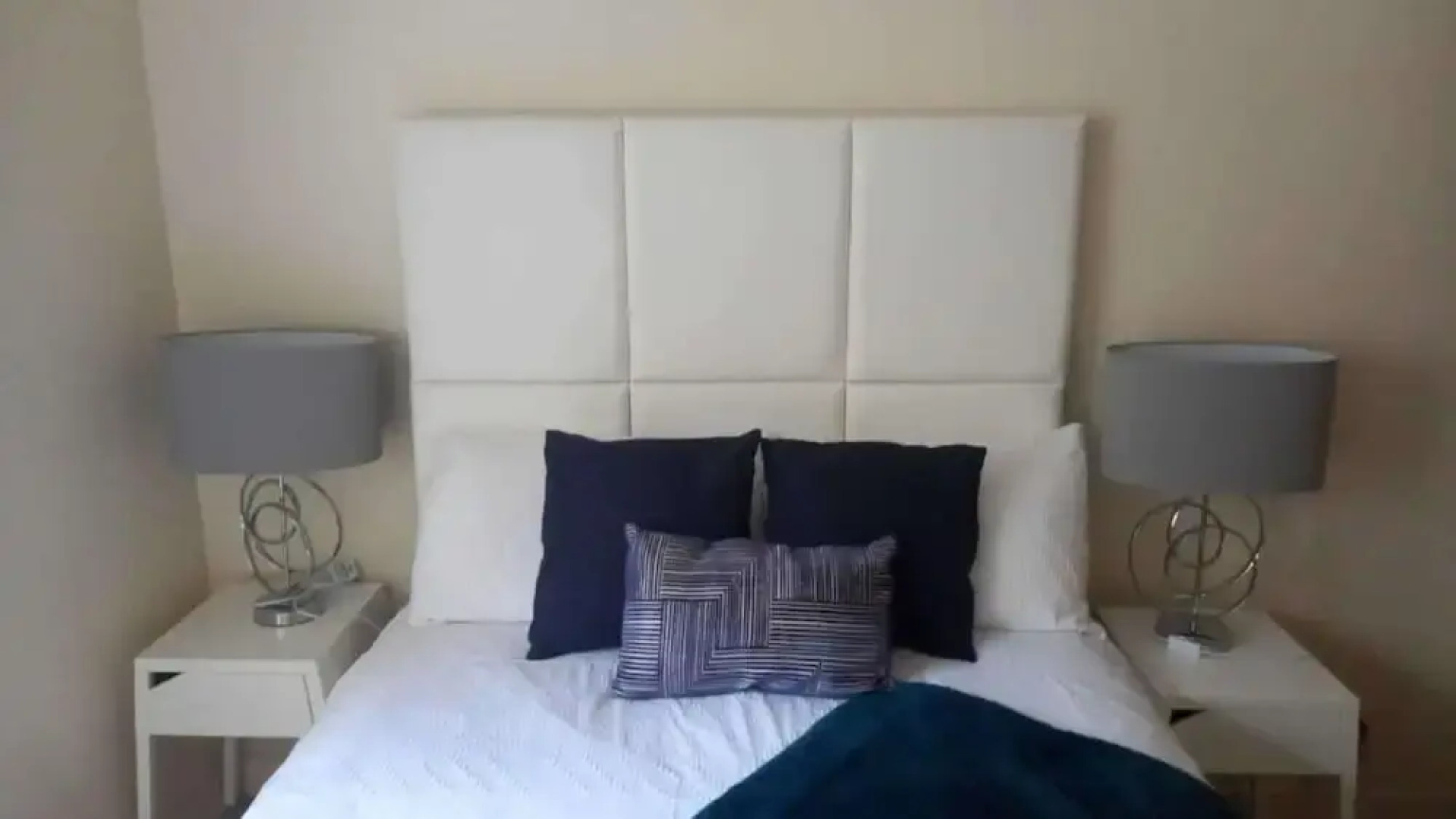 Gourock Blissful Apartment With 3 Bedrooms