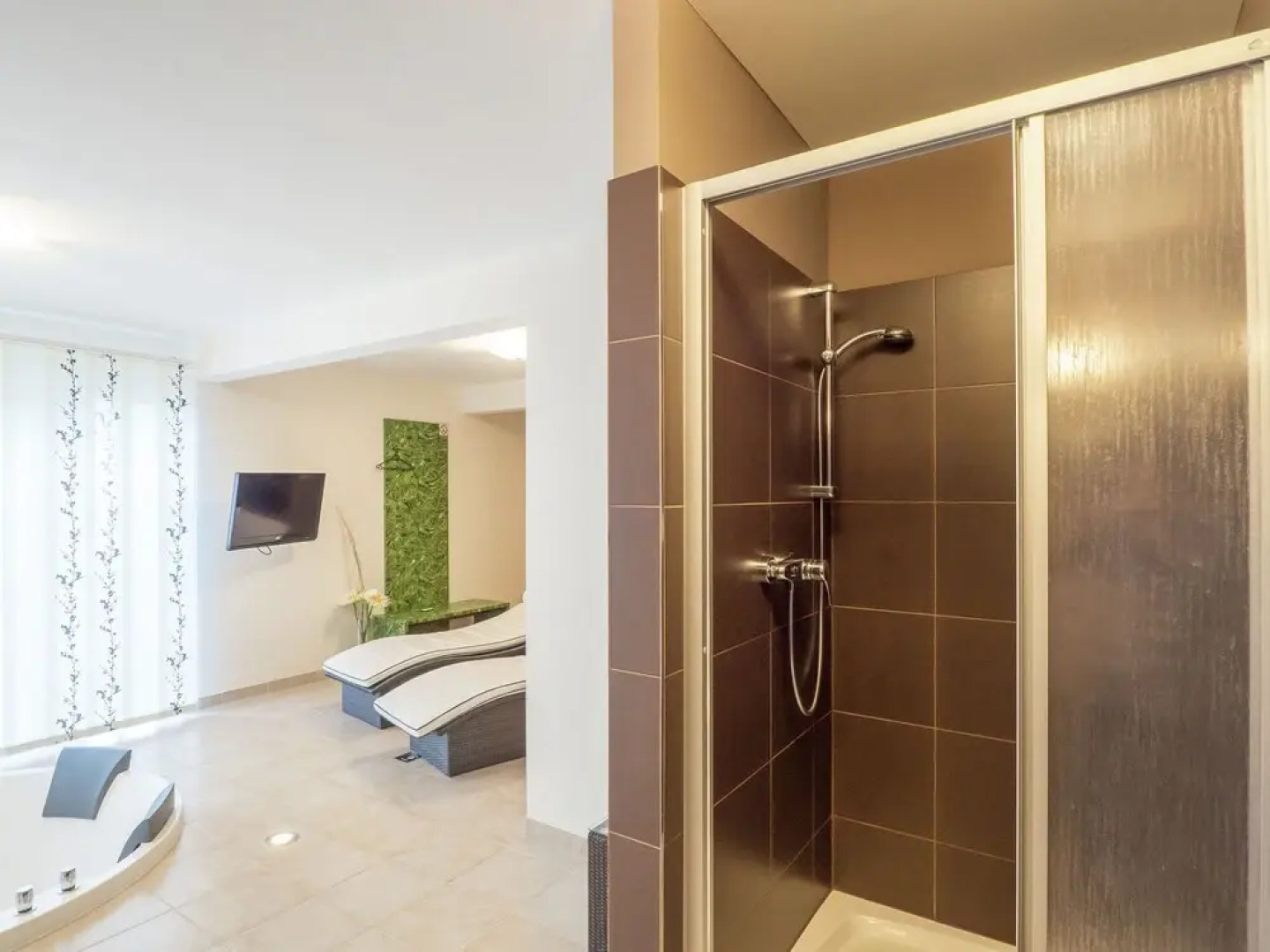 Luxury Chalet with Sauna in Koralpe near Ski Area