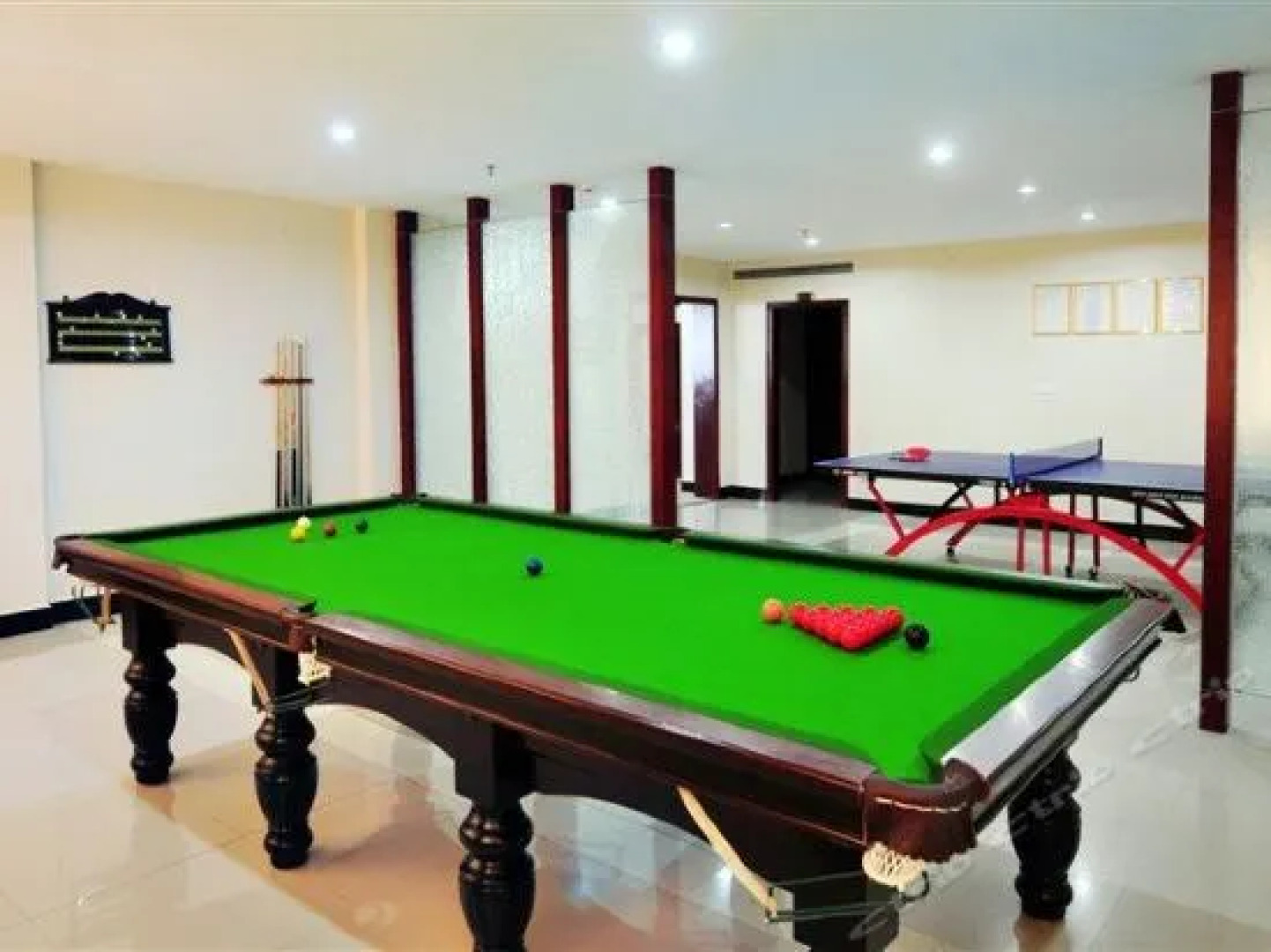 Wuyuan Qinghuawu International Hotel