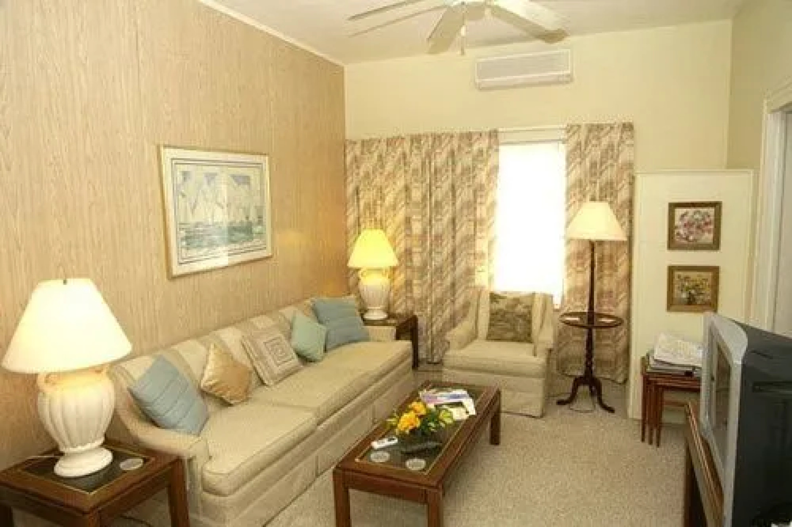 Valley Cottages & Apartments