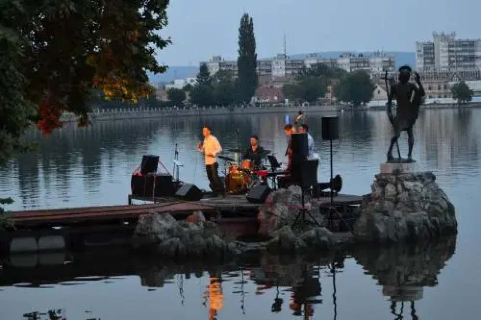 Platan Vararok Vendeghaz