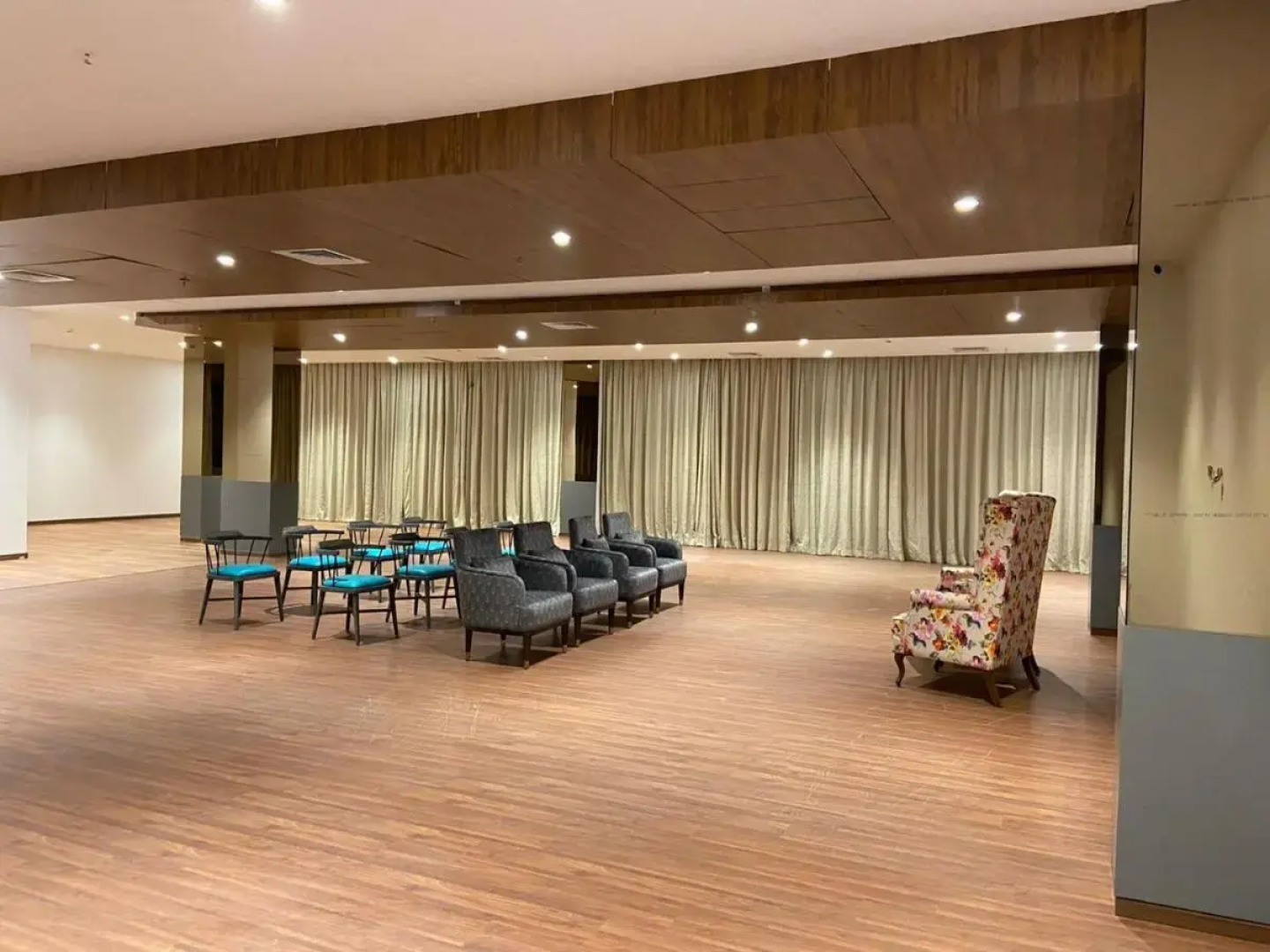 Click Hotel LH Seven Morbi