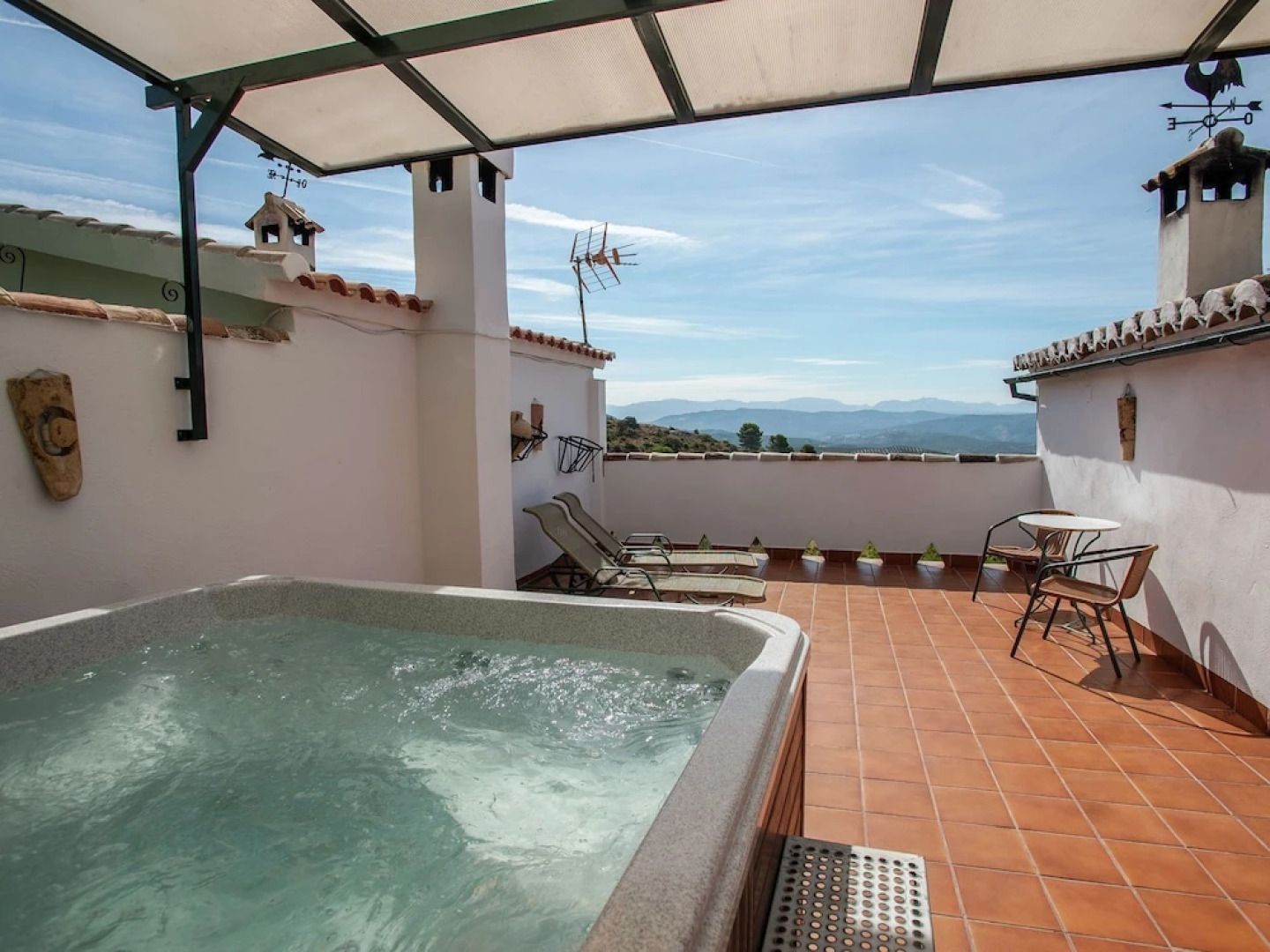Rural Apartment With Pool And Jacuzzi In An Old Andalusian Country Hous