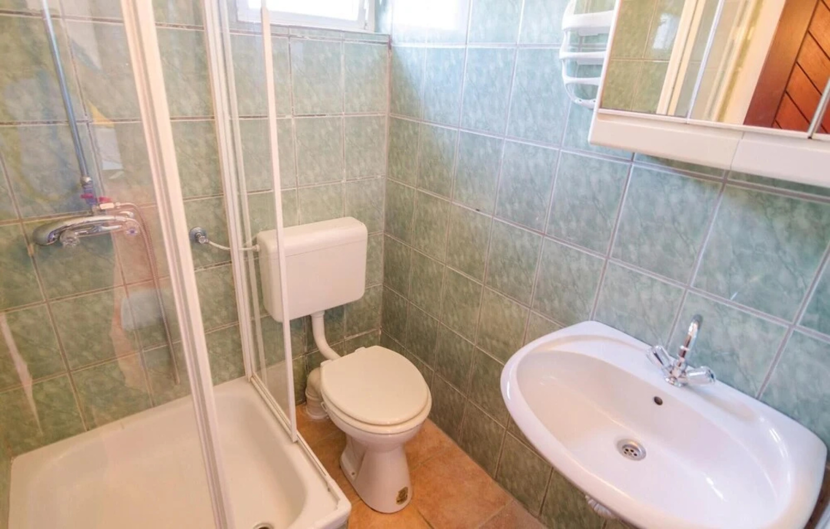 Nice Home in Sreser With Wifi and 3 Bedrooms