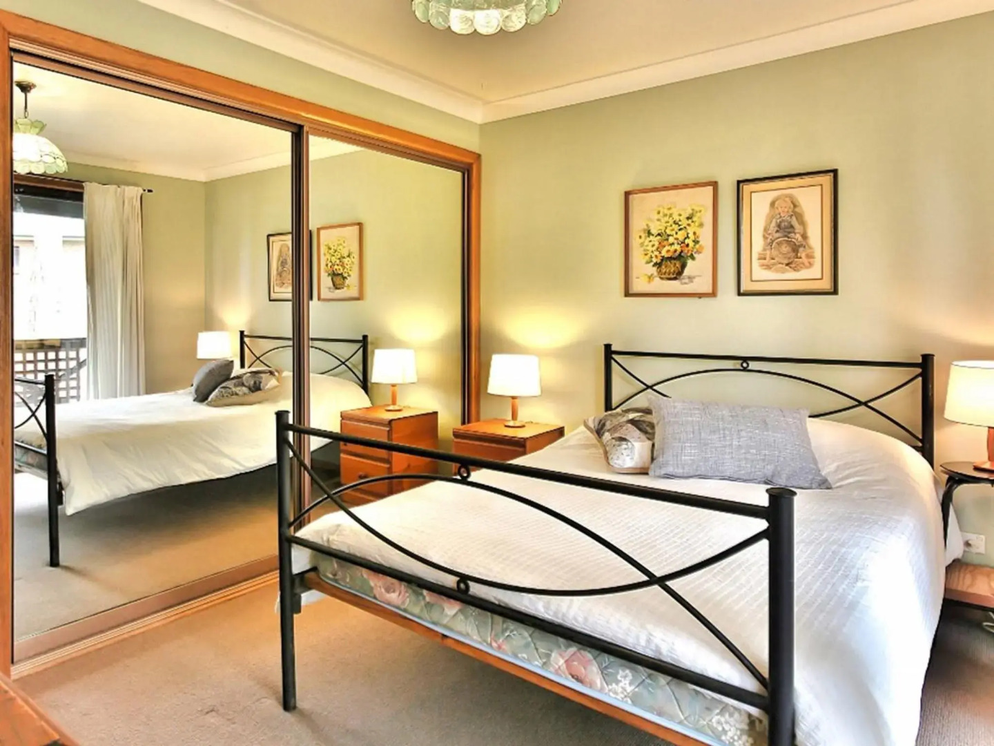 Take Time at Hyams Beach 4pm Check Out Sundays