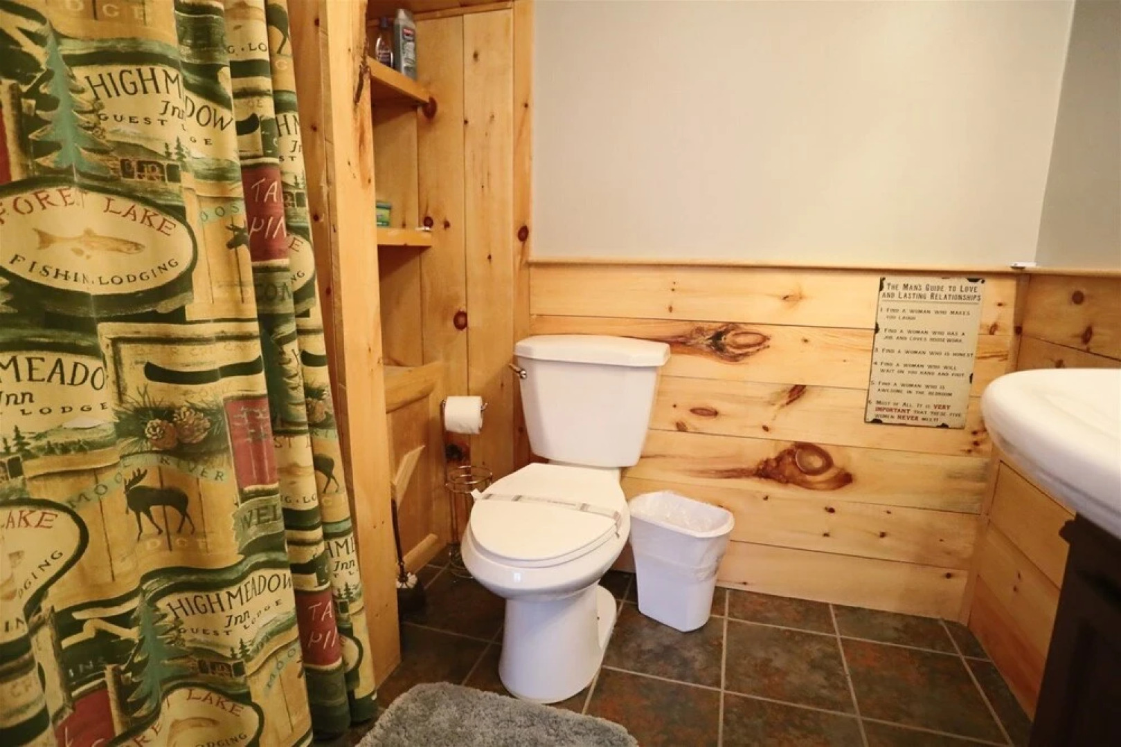 Newly Renovated Private 3 Bedroom Home in Waterville Estates Near Community Center - Bv146e