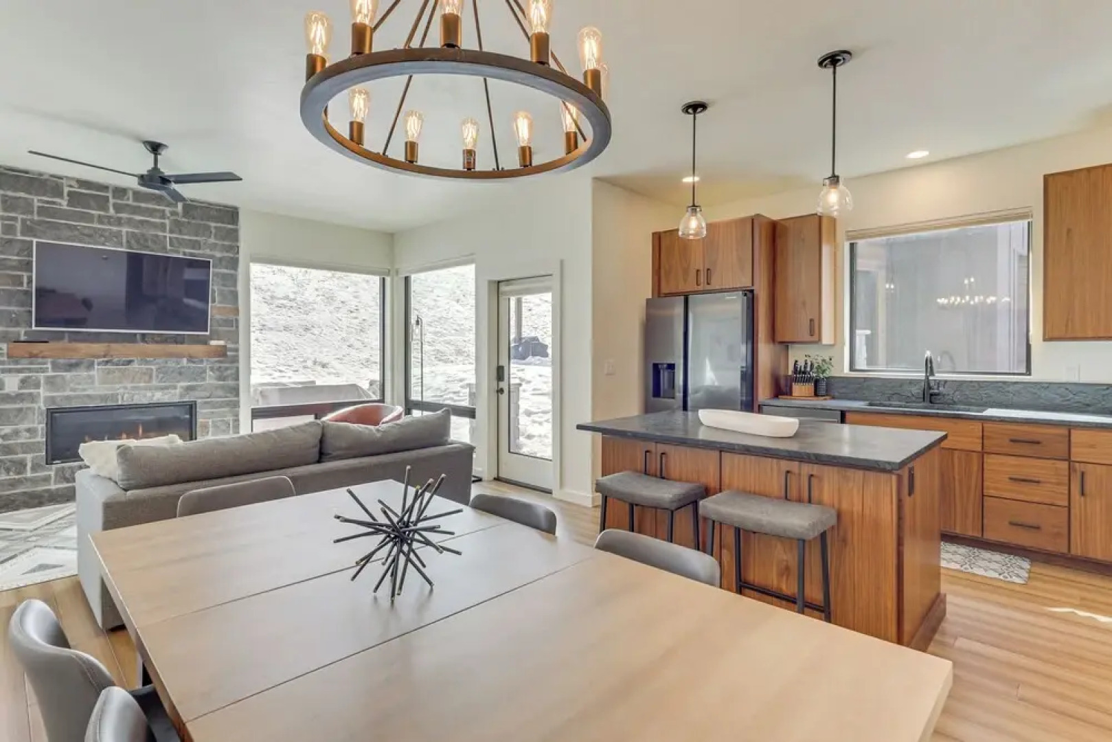 Walk to Ski Lift: Granby Ranch Family Retreat!