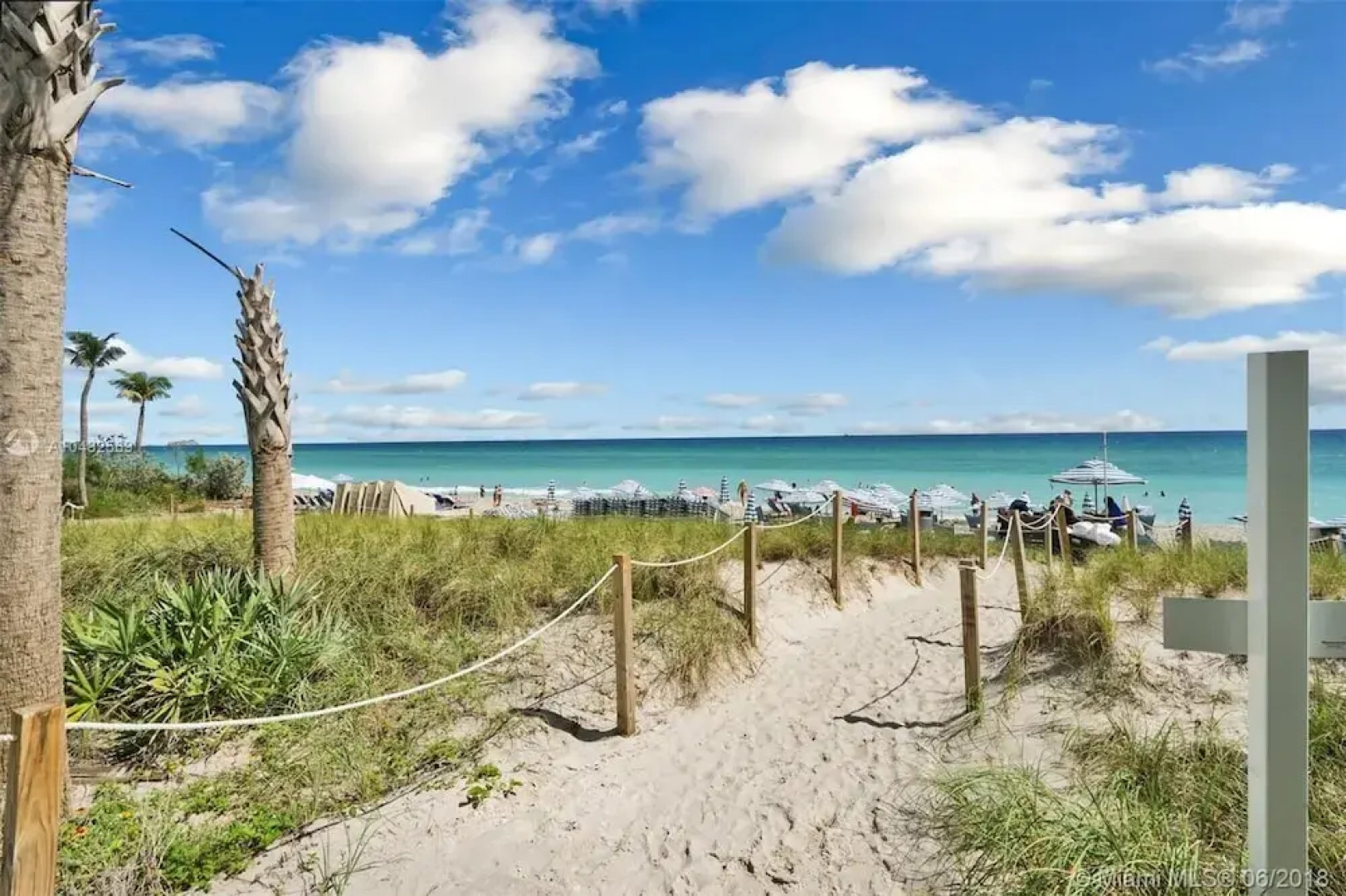 Incredible Bay View 3 Bed Private Floor Apt 1101 BW Resort Miami FL