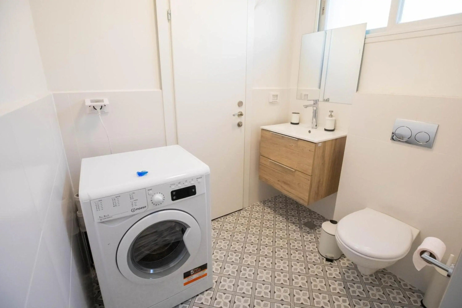 Sheba-Shik apartment, Tel hashomer שיבא-שיק, תל השומר,דירת סטודיו מקסימה!