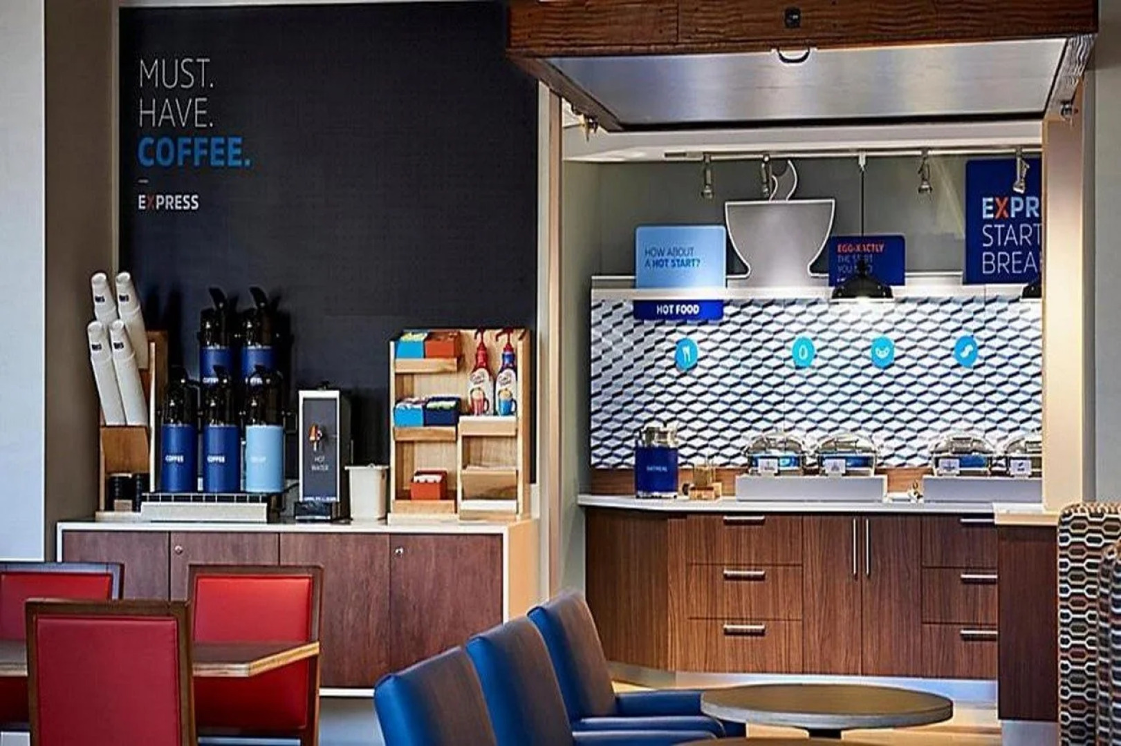 Holiday Inn Express & Suites Palm Desert -  Millennium by IHG