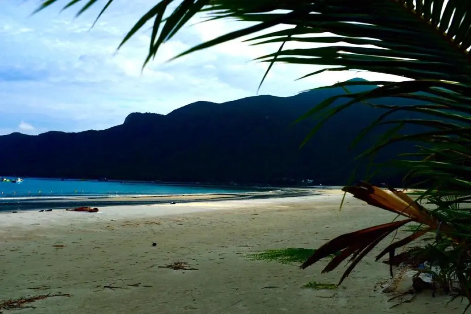 Con Son Island Hotel