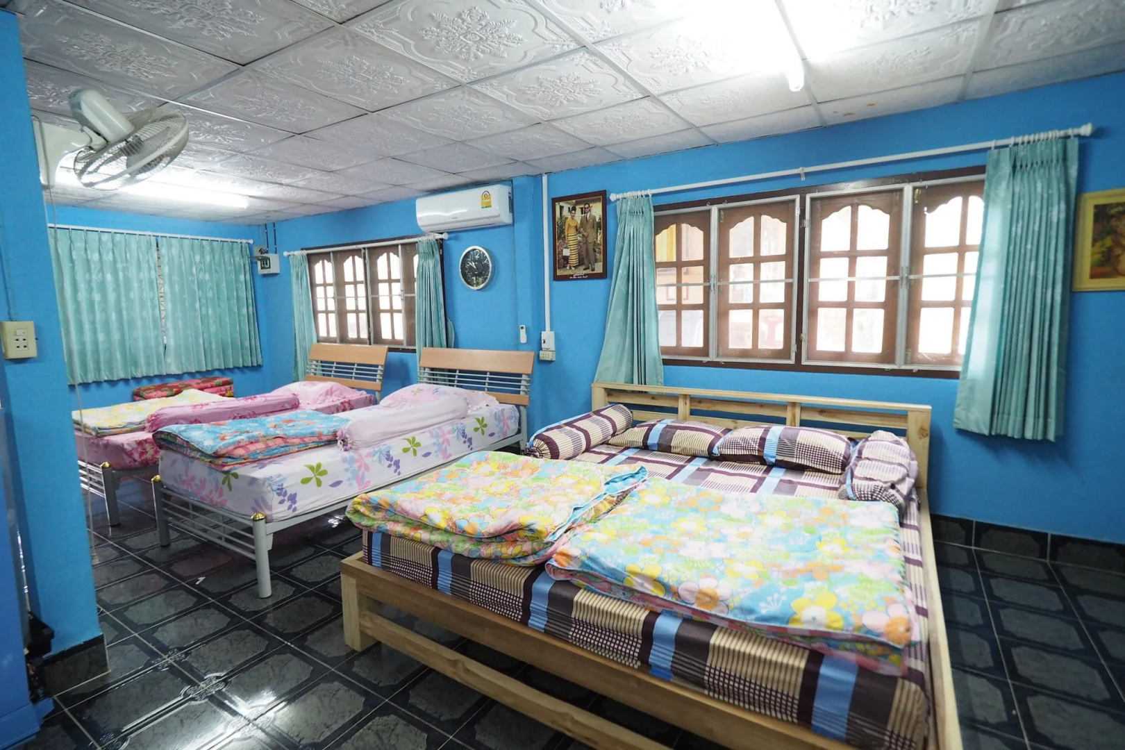 Ban Pak Glang Toong Pua Nan