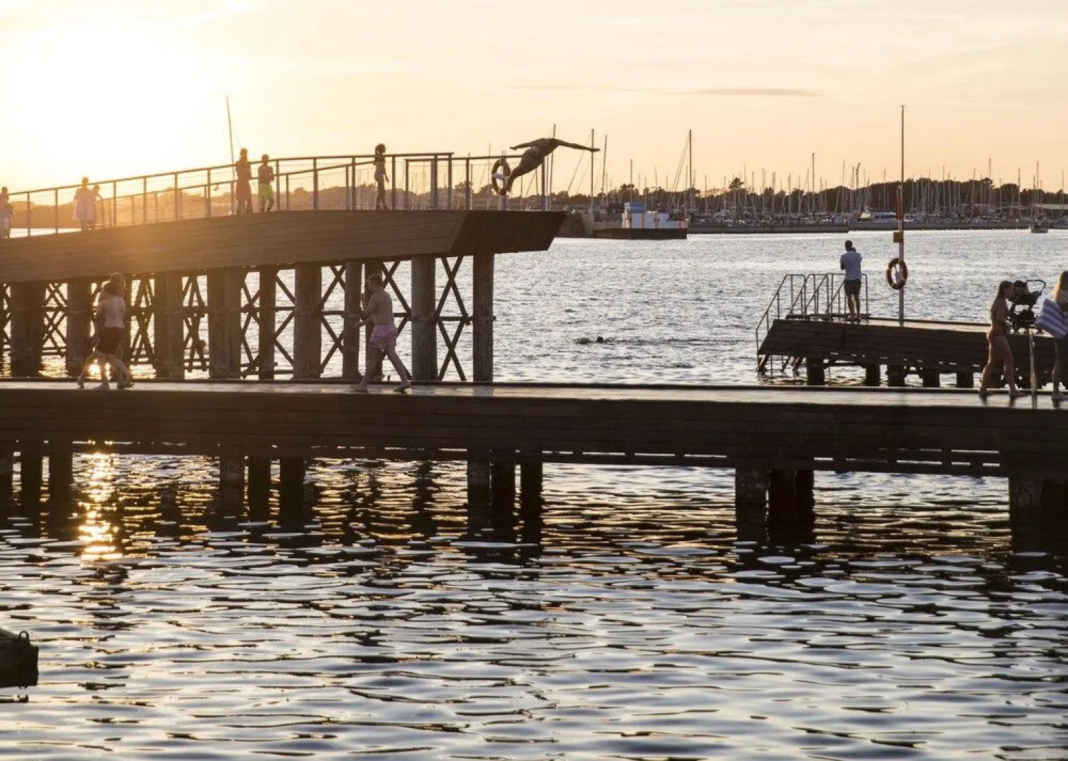 Apelviken Lägenhetshotell