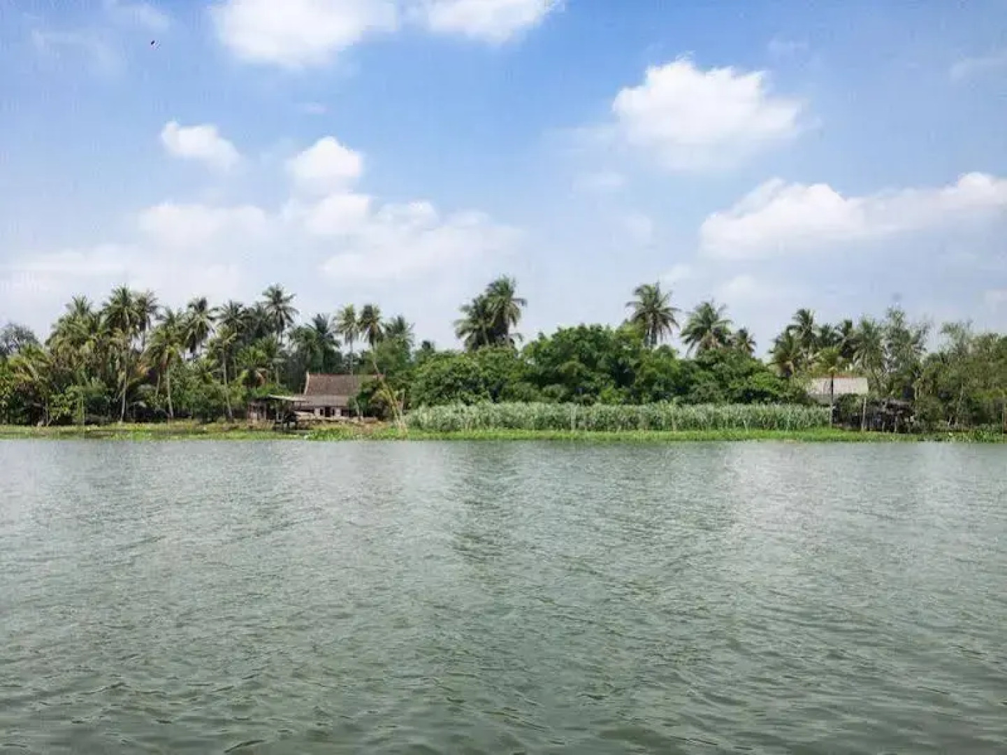 Parn Dhevi Riverside Resort & Spa