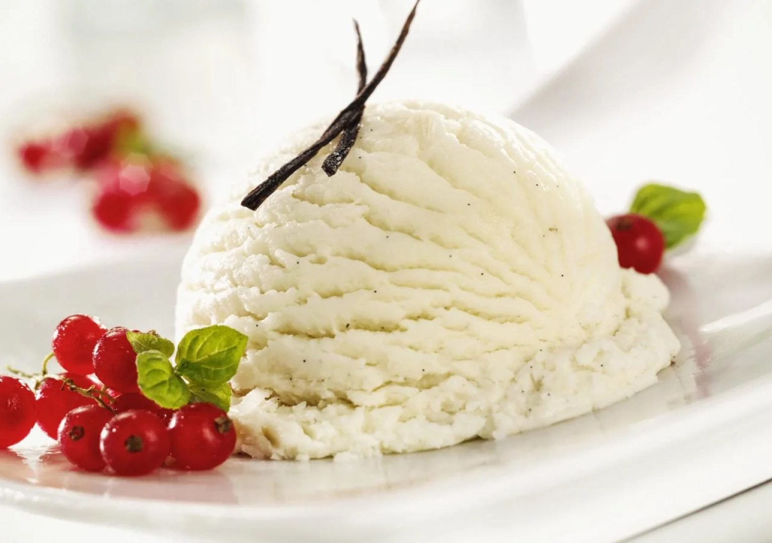 Отель Mermoz Paris Le Bourget