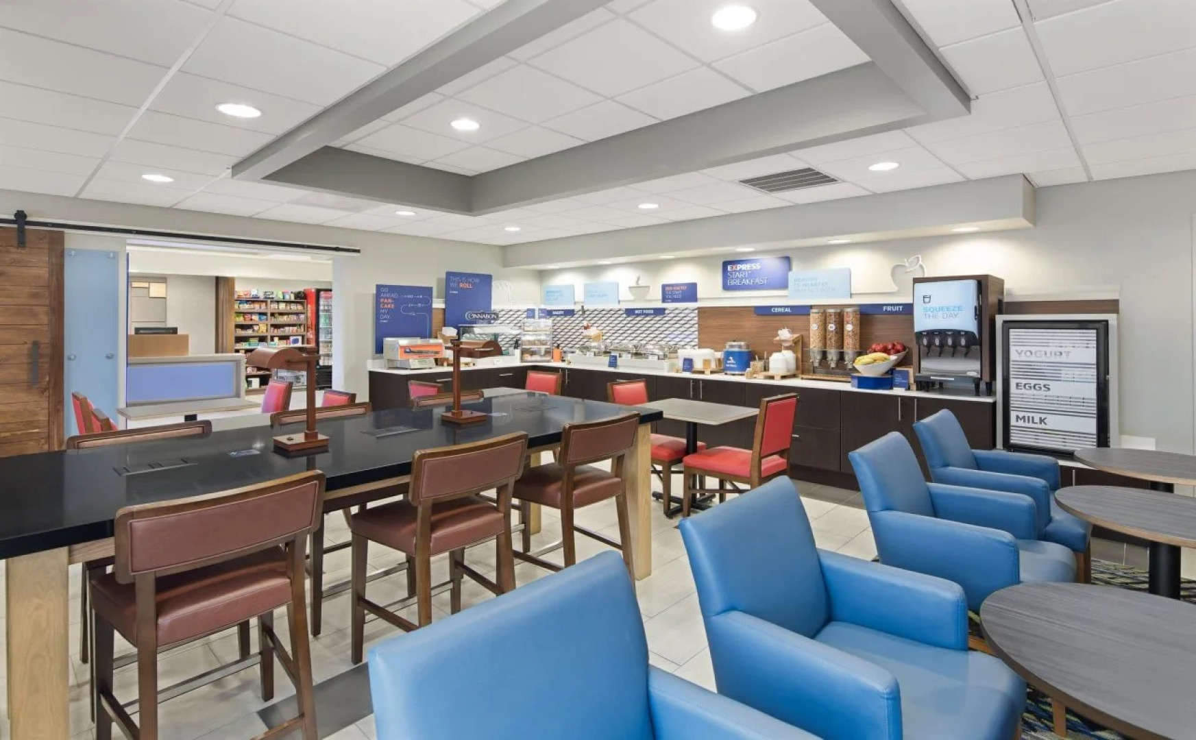 Holiday Inn Express & Suites Byron by IHG