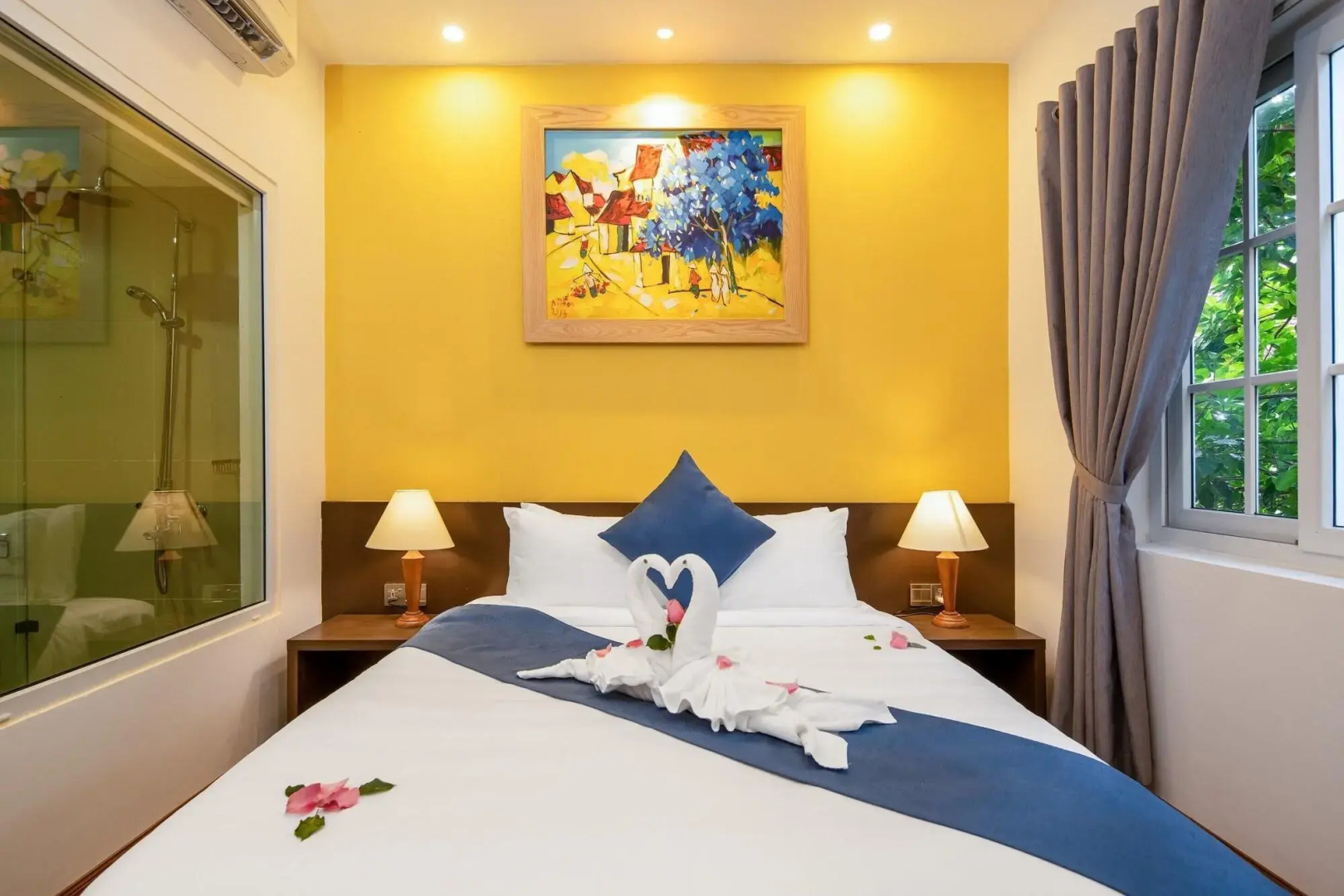 Triple Riverside Villa Hotel Hoian