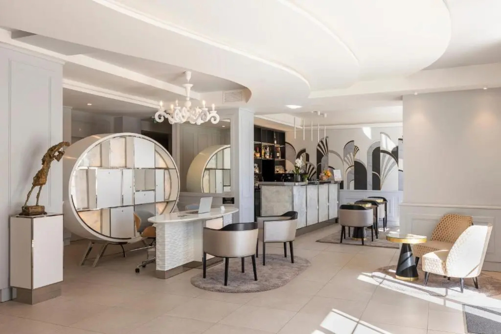 Eden Rose Grand Hotel, BW Premier Collection