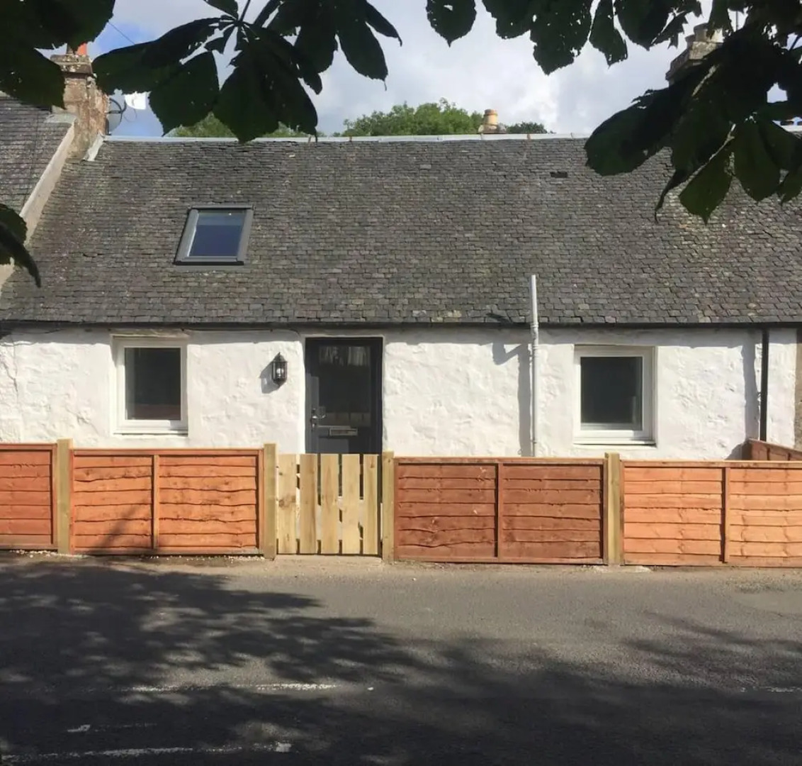 Ideal Couples Base for Exploring the Island