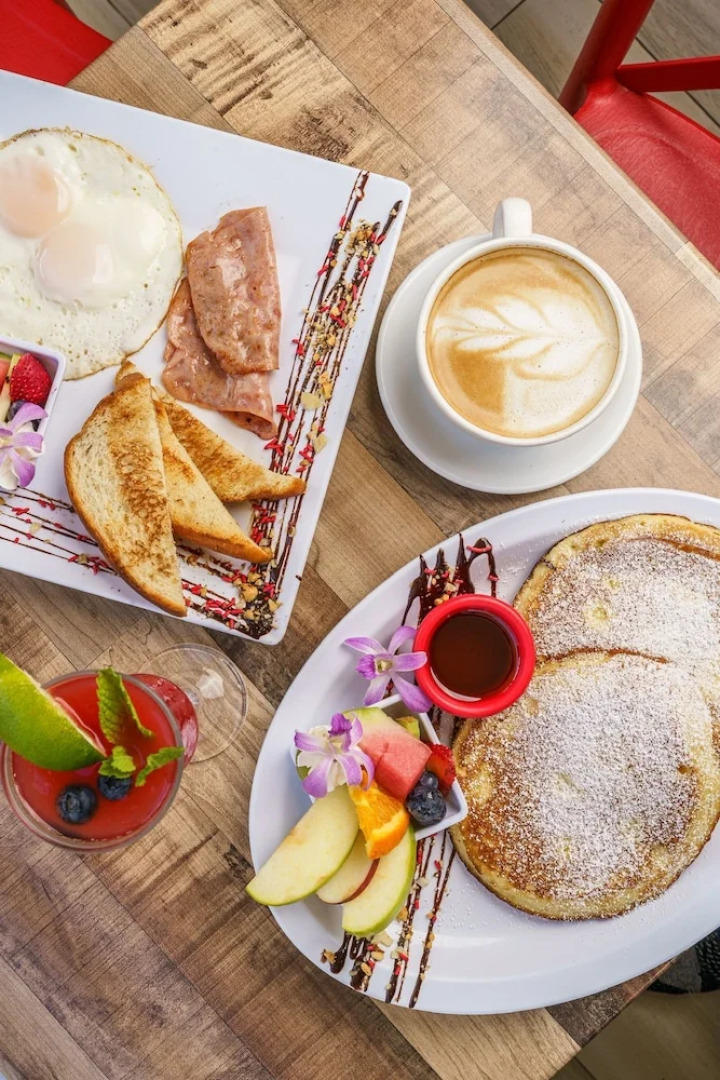 Red Flamboyan Guesthouse