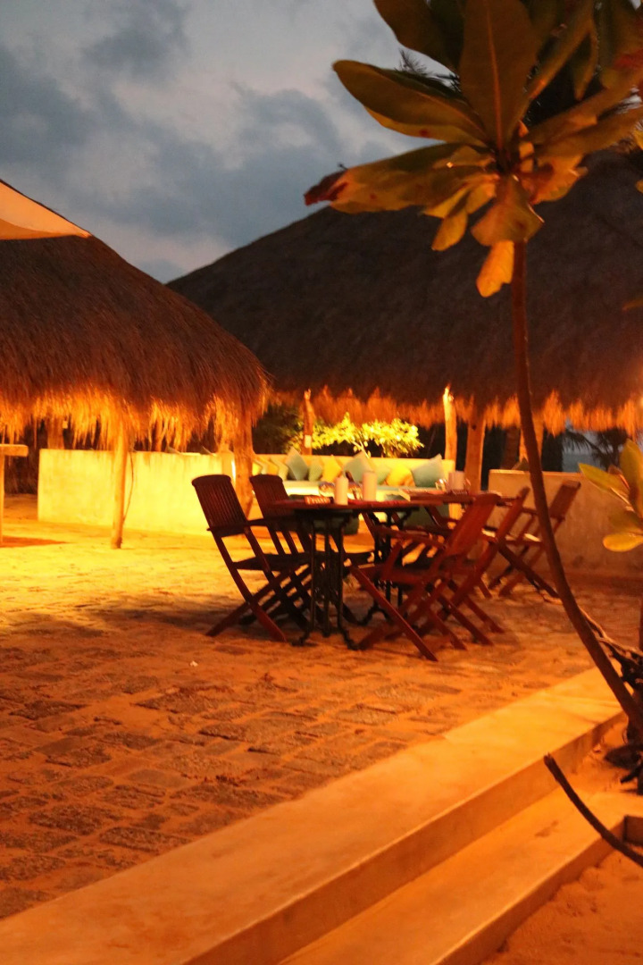 Dolphin Beach Kalpitiya